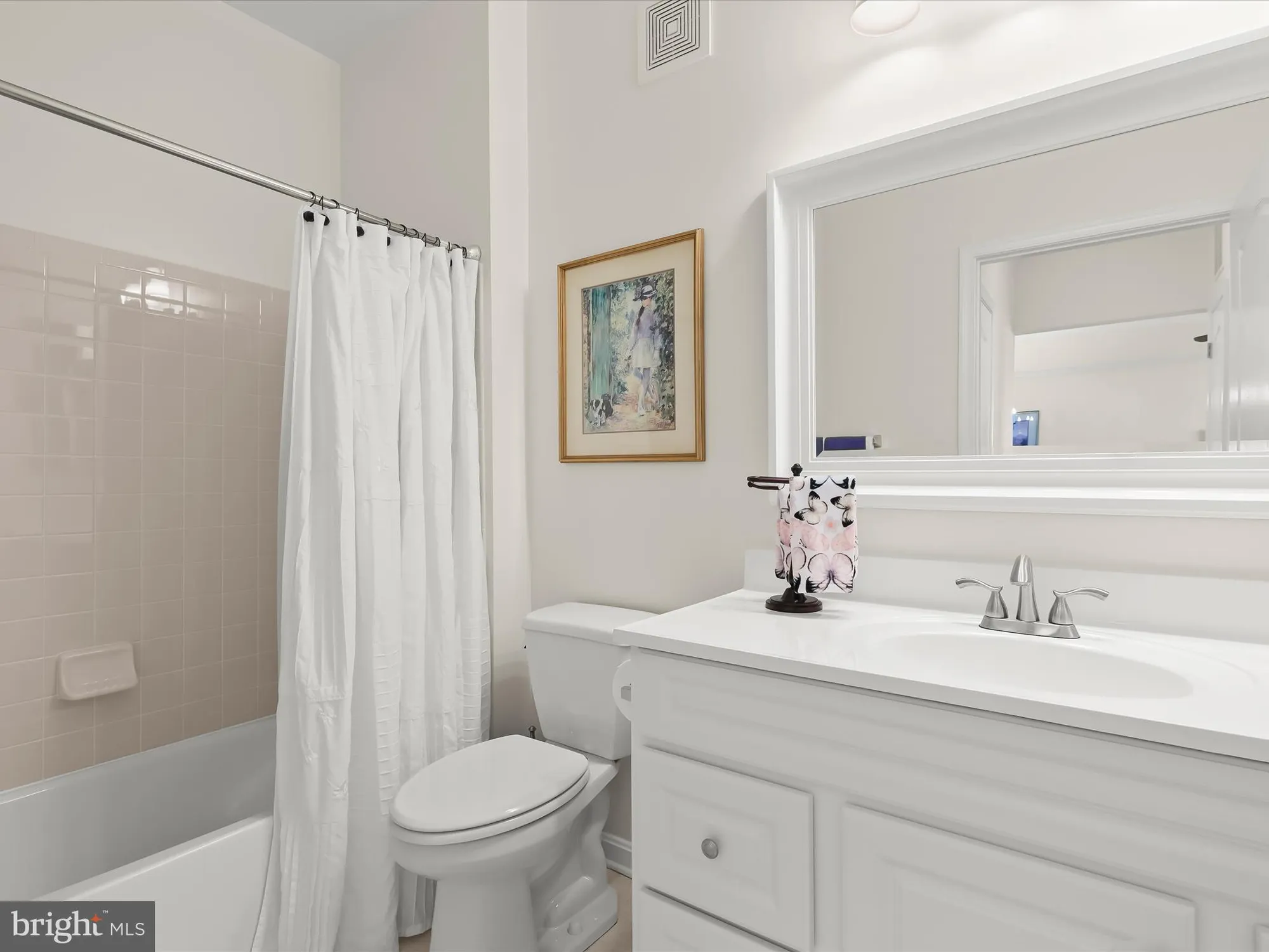 Property Slideshow image 33 of 40 | 7325 brookview rd 305, Elkridge, MD, 21075