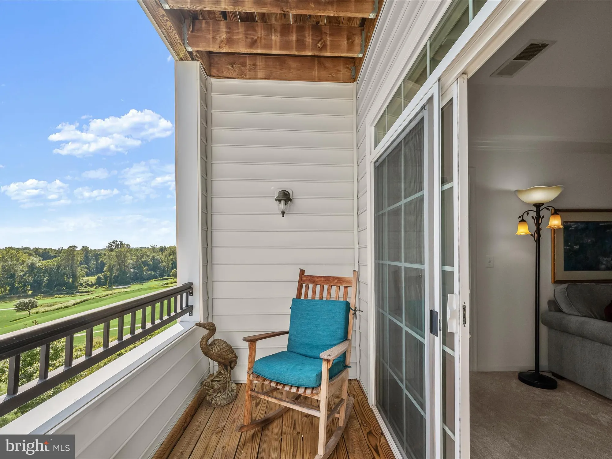 Property Slideshow image 19 of 40 | 7325 brookview rd 305, Elkridge, MD, 21075