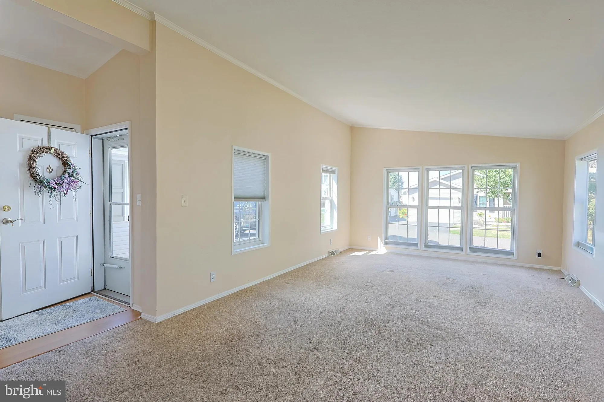 Property Slideshow image 4 of 20 | 191 cardinal ct, New Hope, PA, 18938