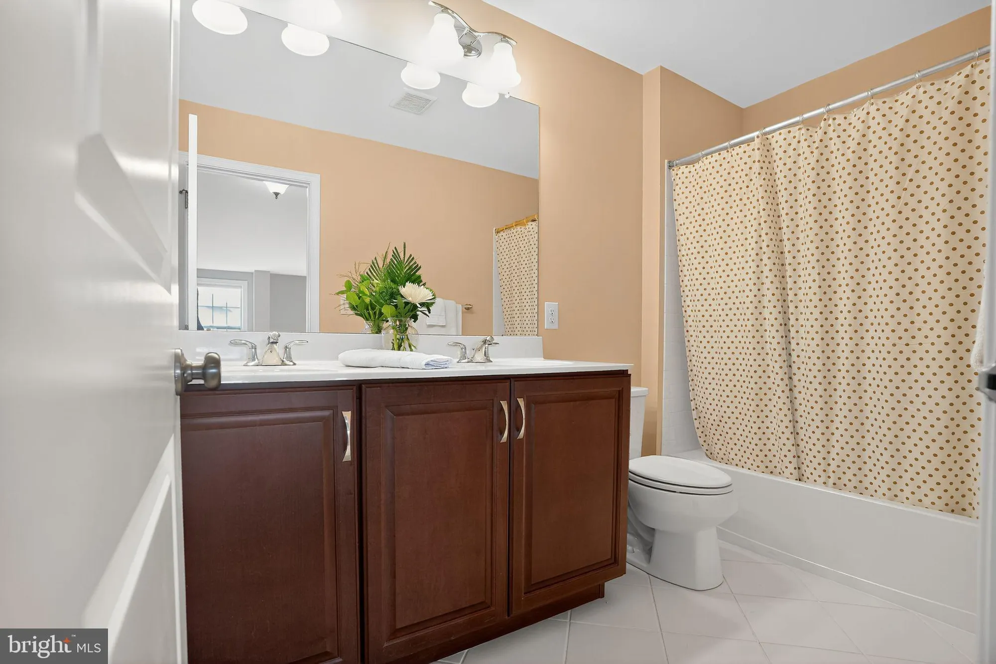 Property Slideshow image 40 of 54 | 366 joshua tree dr, Collegeville, PA, 19426