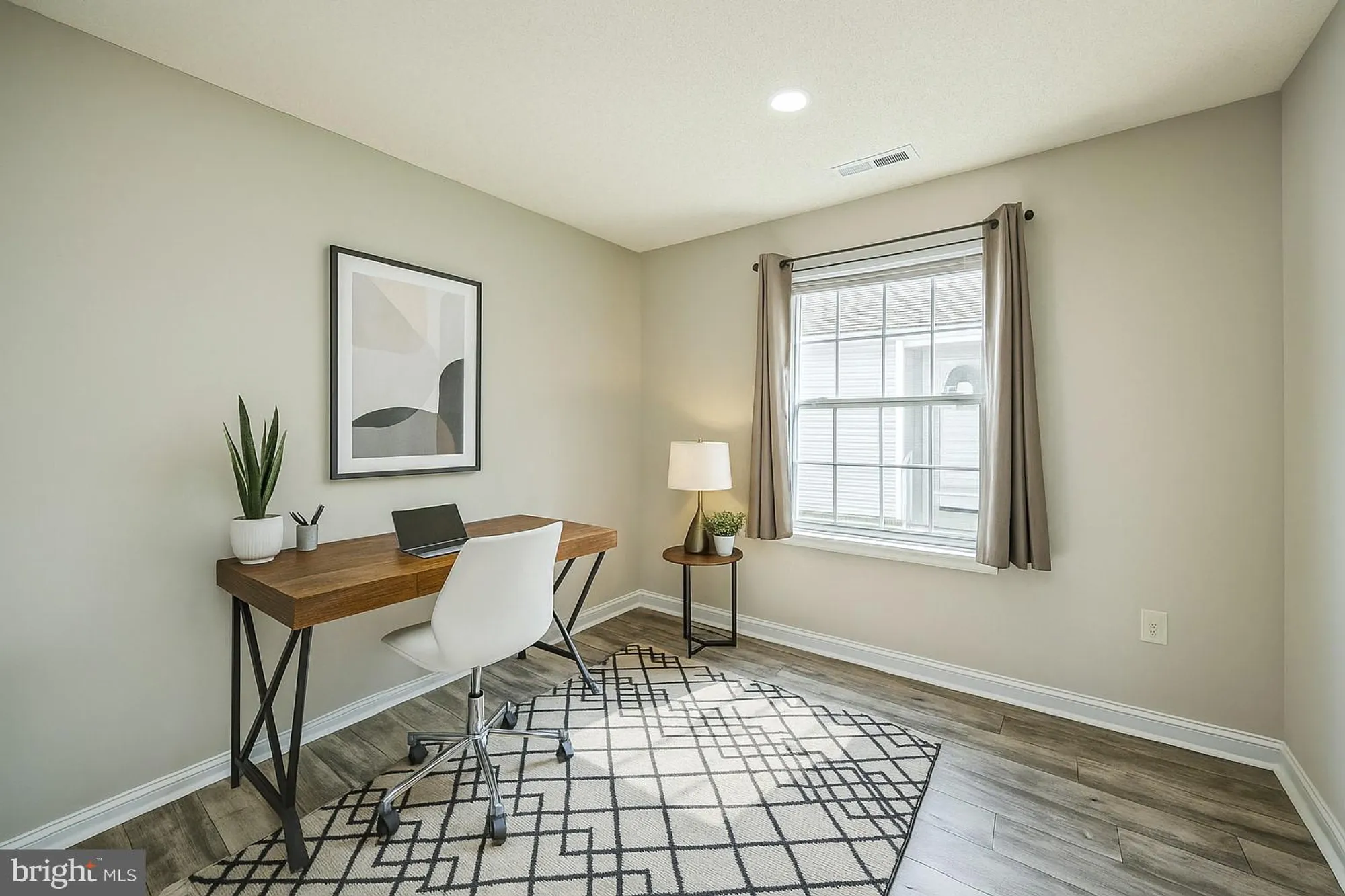 Property Slideshow image 4 of 26 | 547 doral dr, Williamstown, NJ, 08094