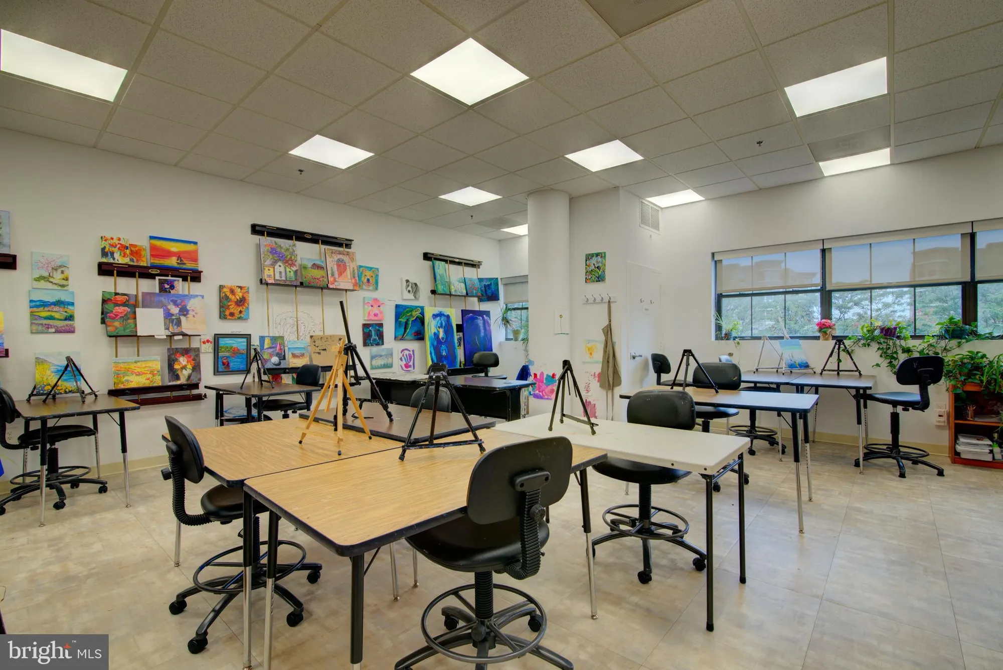 Property Slideshow image 45 of 60 | 19365 cypress ridge ter unit 1102, Leesburg, VA, 20176