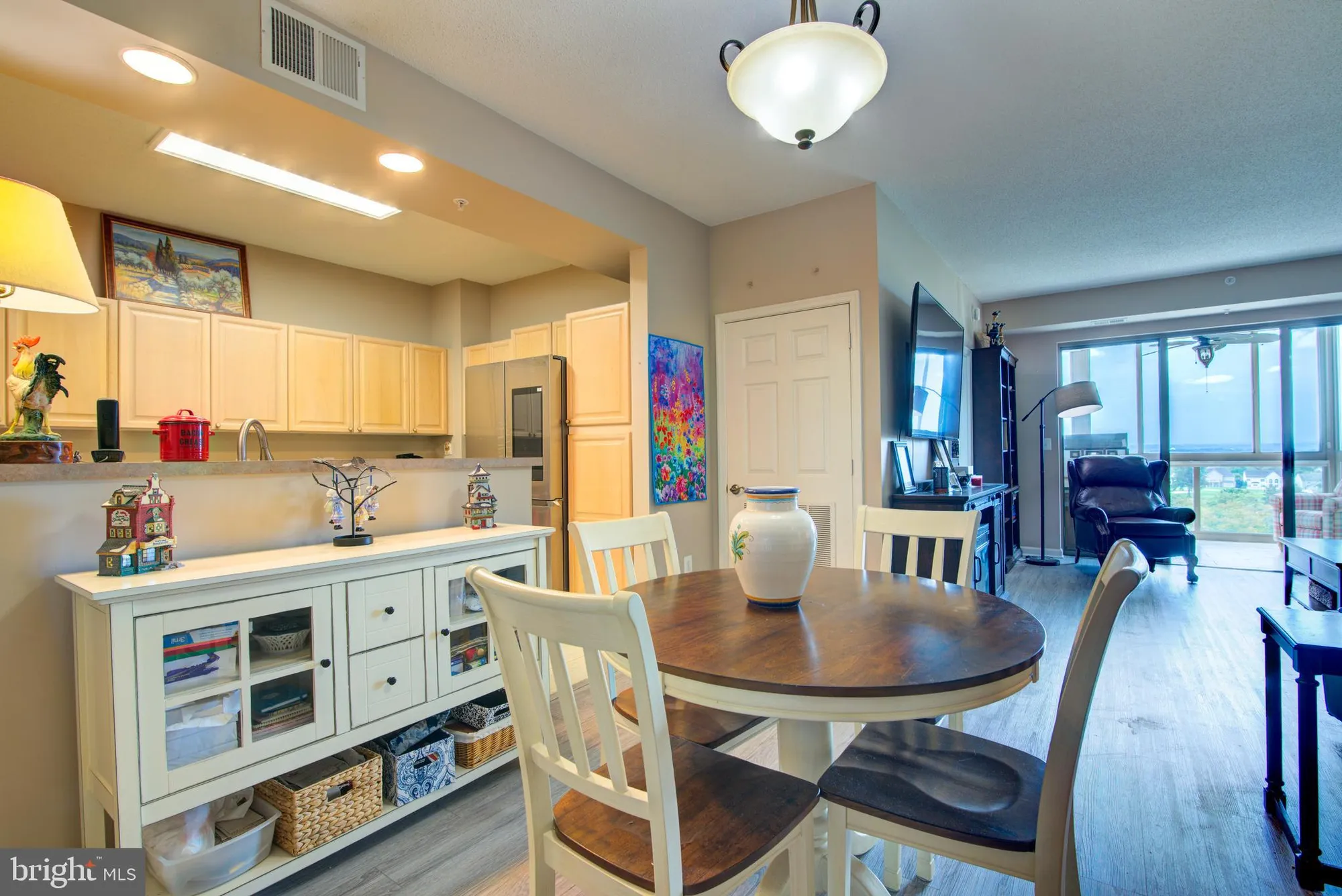 Property Slideshow image 25 of 60 | 19365 cypress ridge ter unit 1102, Leesburg, VA, 20176