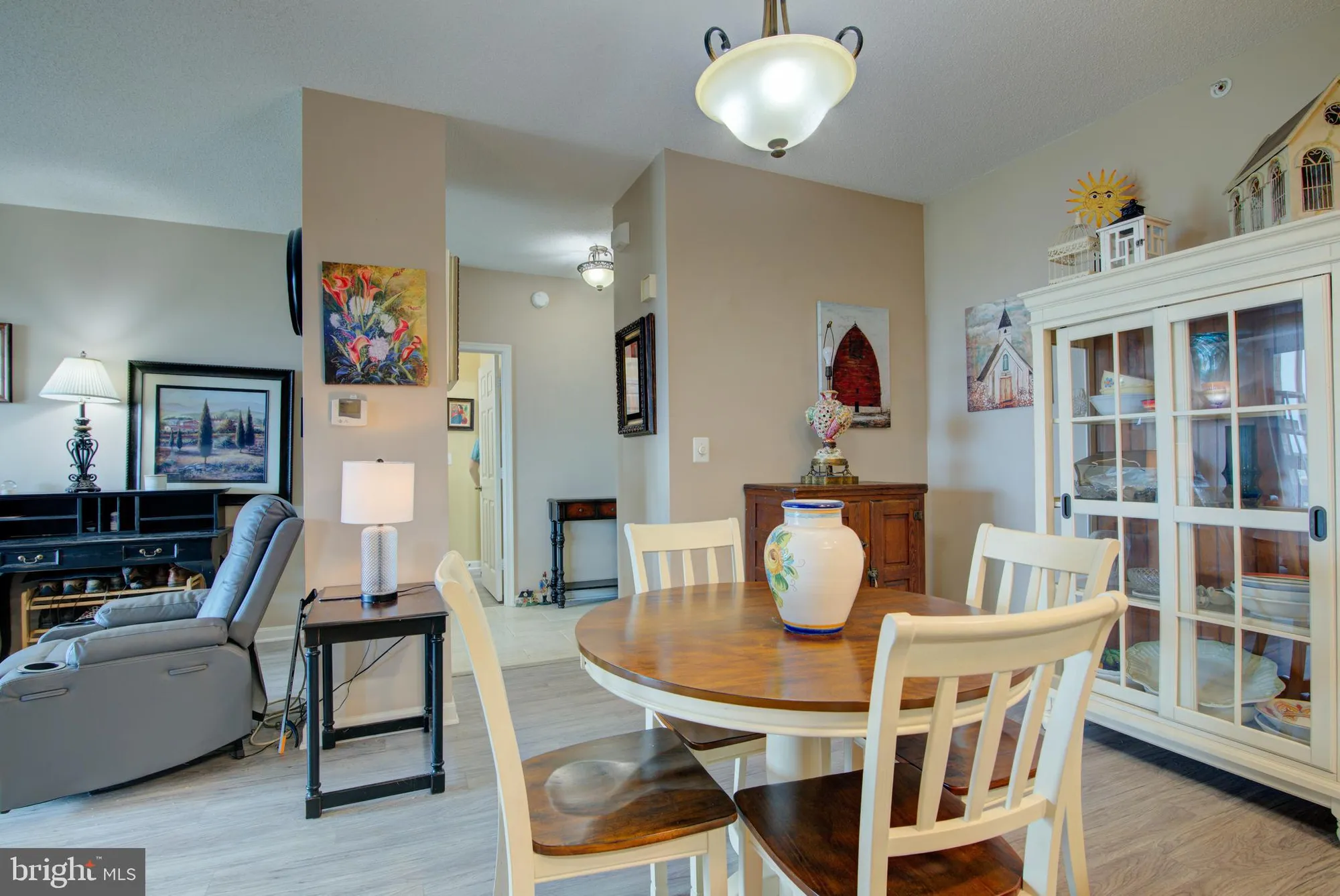 Property Slideshow image 27 of 60 | 19365 cypress ridge ter unit 1102, Leesburg, VA, 20176