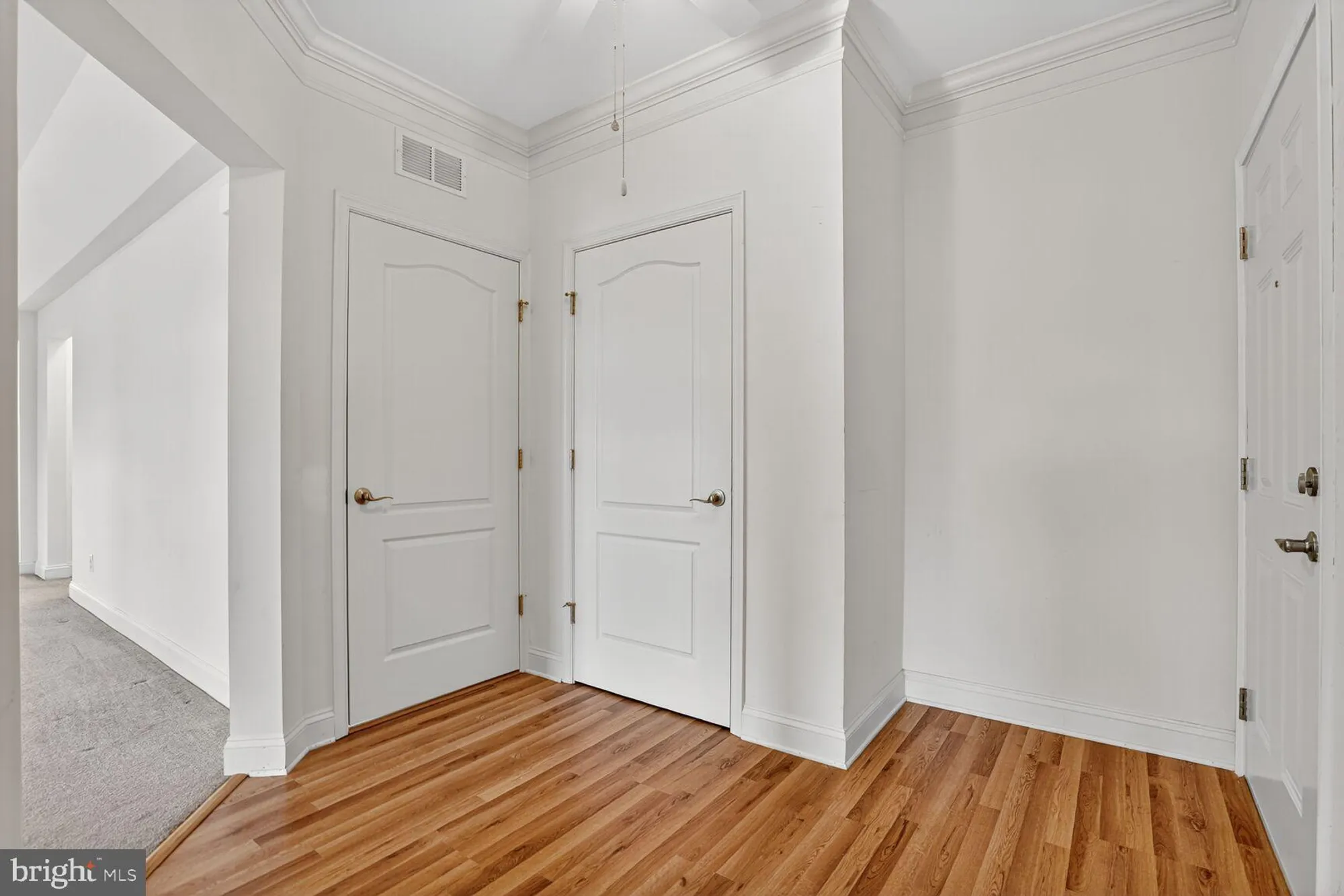 Property Slideshow image 8 of 122 | 9202 charleston dr 307, Manassas, VA, 20110