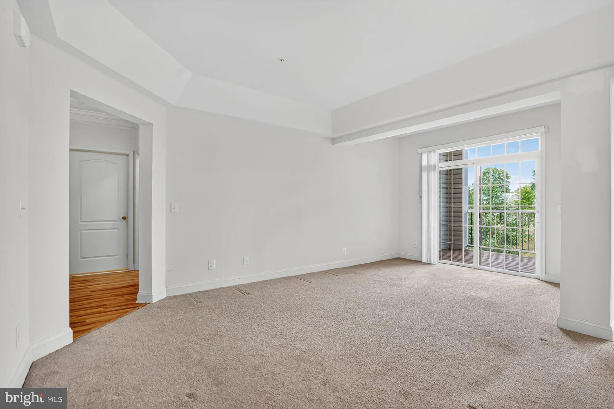 Property Slideshow image 15 of 122 | 9202 charleston dr 307, Manassas, VA, 20110