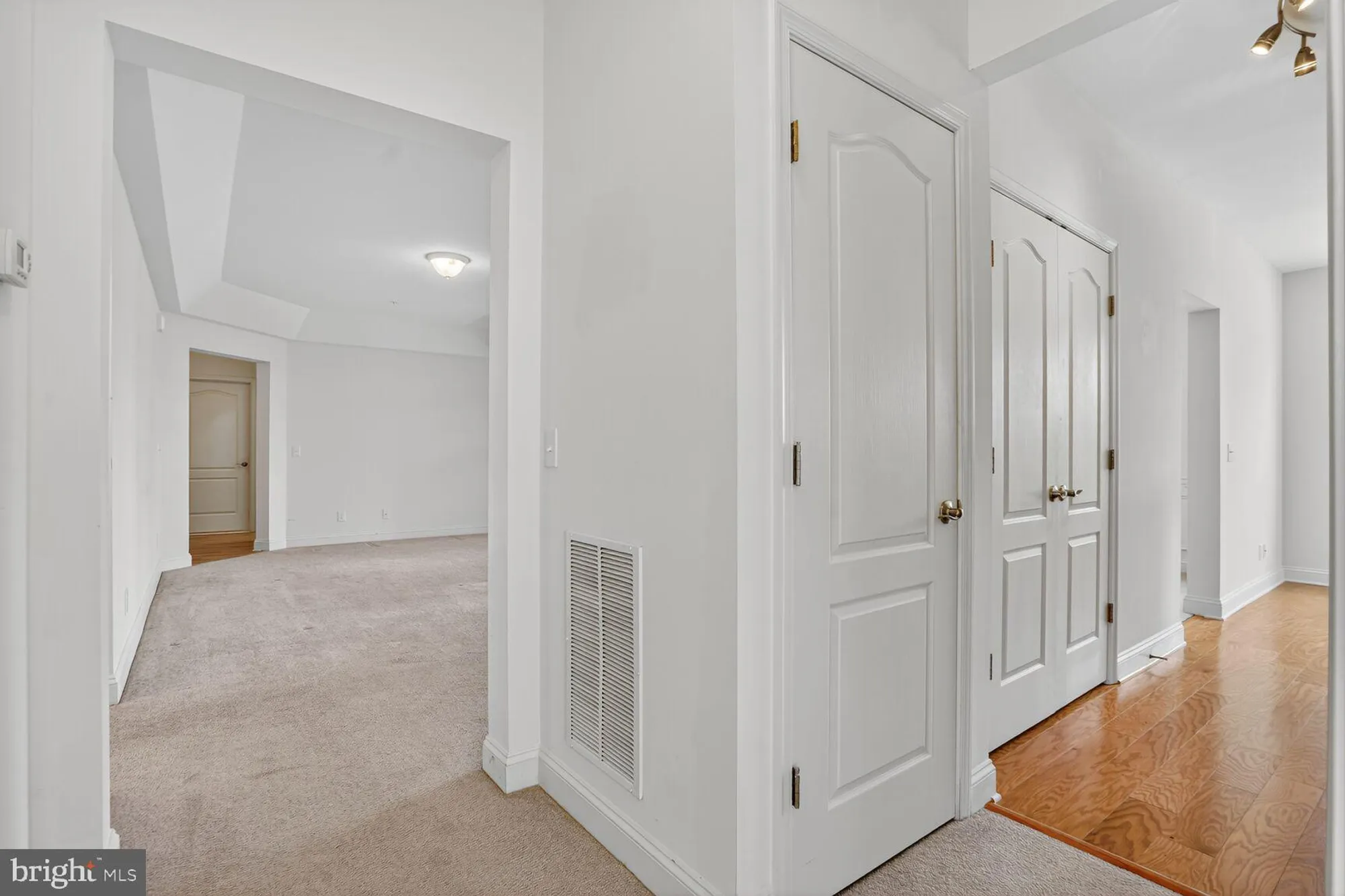 Property Slideshow image 37 of 122 | 9202 charleston dr 307, Manassas, VA, 20110