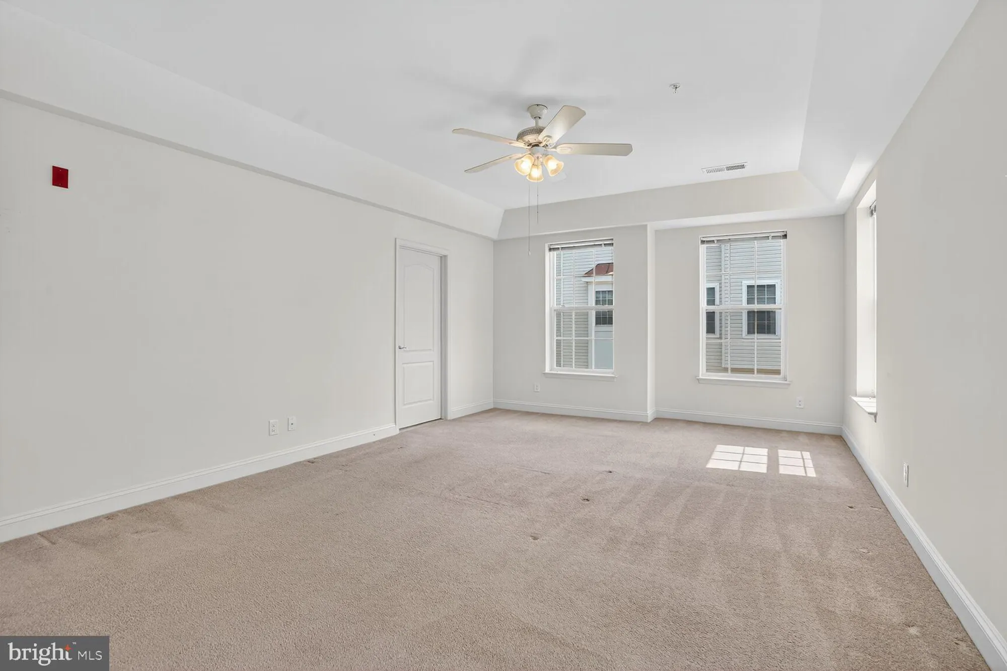 Property Slideshow image 61 of 122 | 9202 charleston dr 307, Manassas, VA, 20110