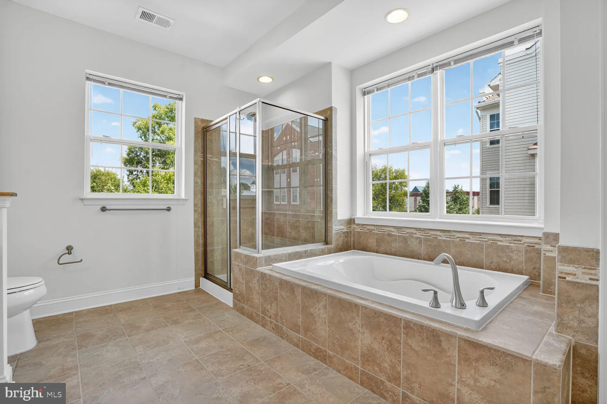 Property Slideshow image 73 of 122 | 9202 charleston dr 307, Manassas, VA, 20110