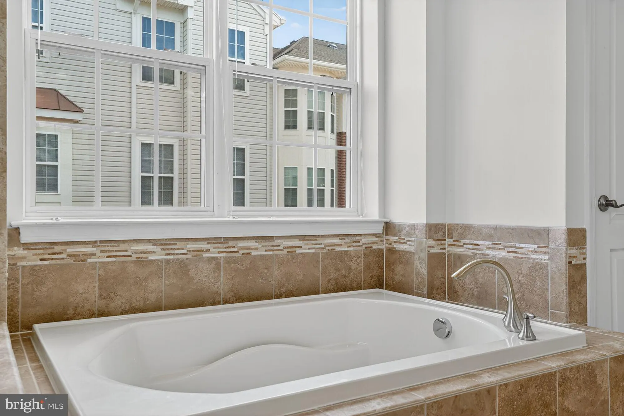 Property Slideshow image 79 of 122 | 9202 charleston dr 307, Manassas, VA, 20110