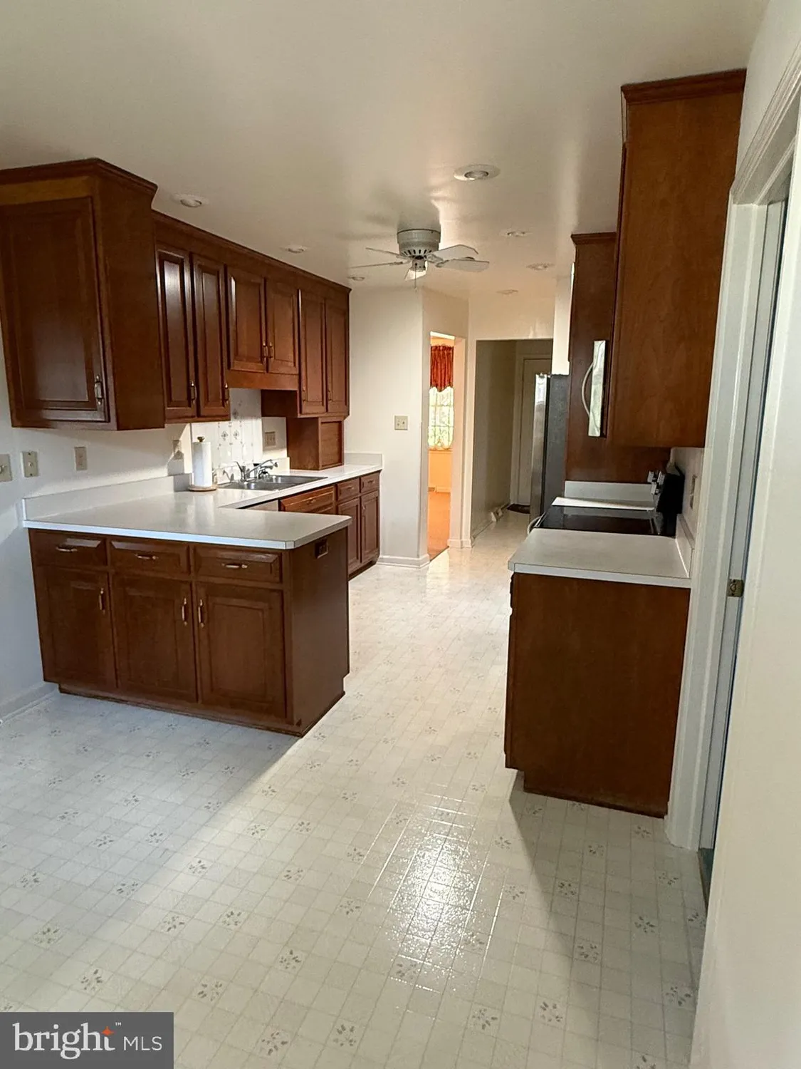 Property Slideshow image 7 of 31 | 7010 fairway oaks, Fayetteville, PA, 17222