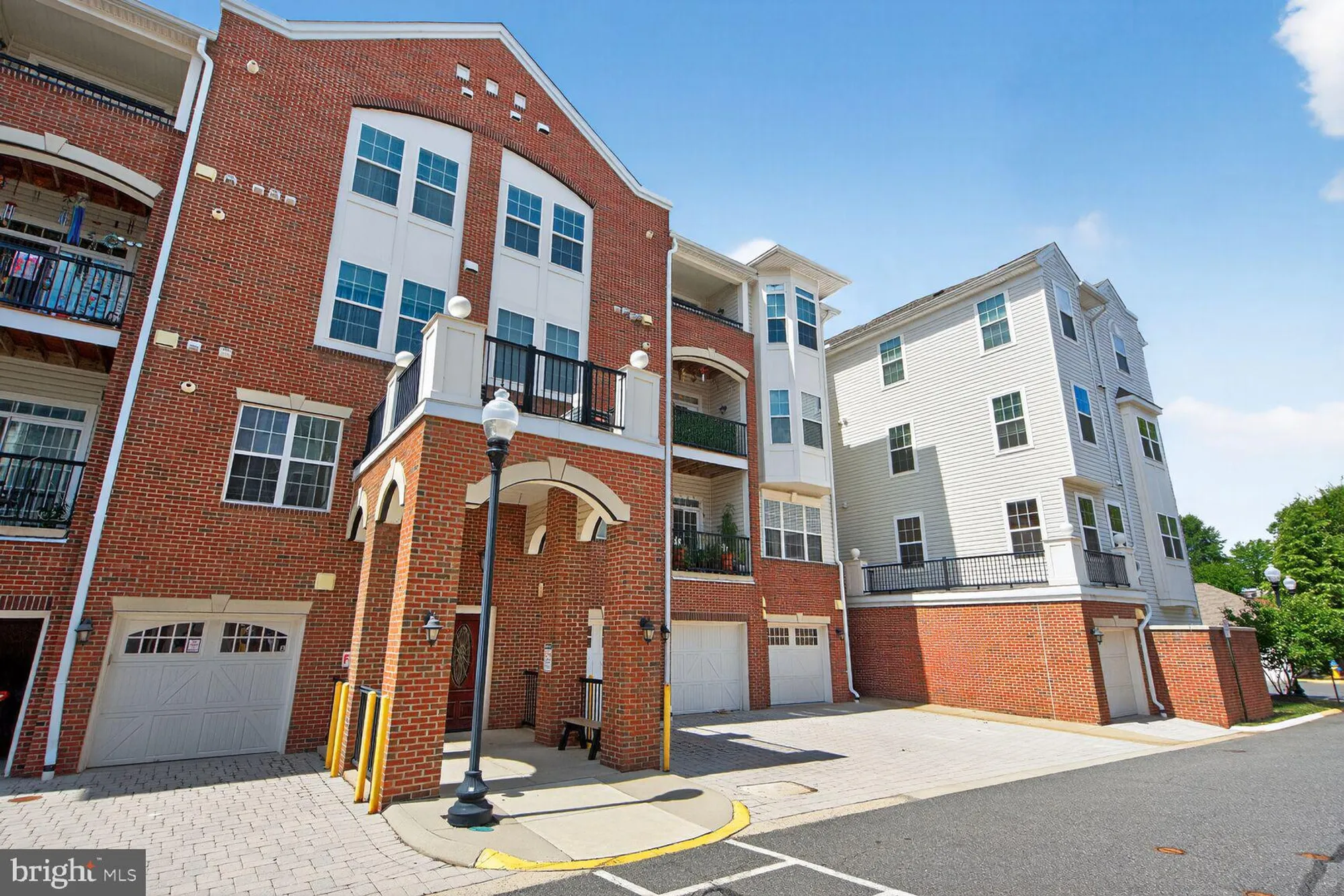 Property Slideshow image 4 of 122 | 9202 charleston dr 307, Manassas, VA, 20110