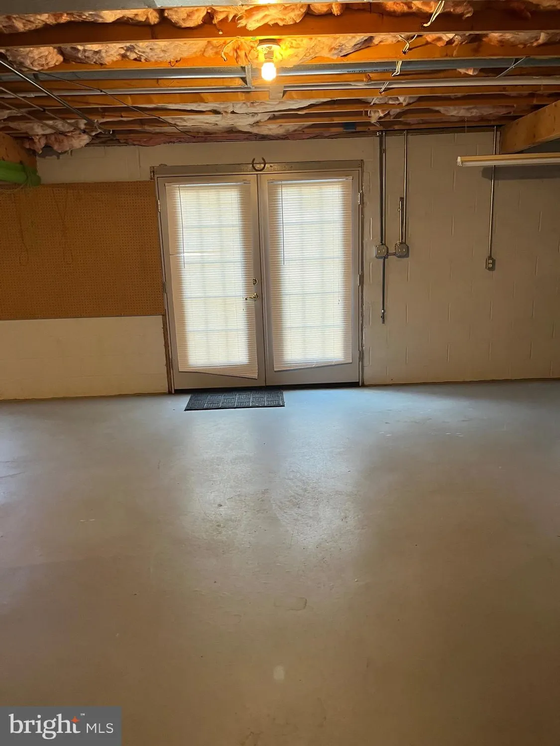 Property Slideshow image 27 of 31 | 7010 fairway oaks, Fayetteville, PA, 17222