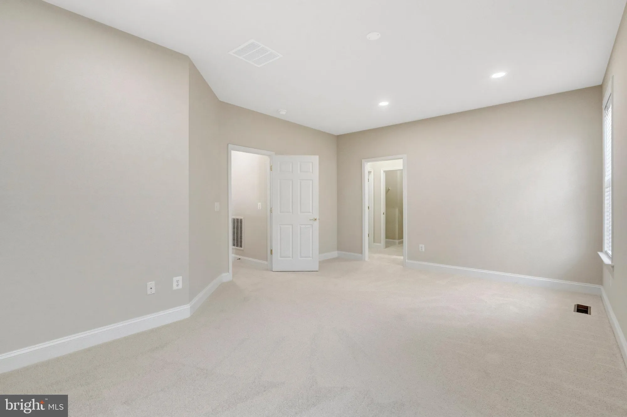 Property Slideshow image 26 of 61 | 6900 tred avon pl, Gainesville, VA, 20155