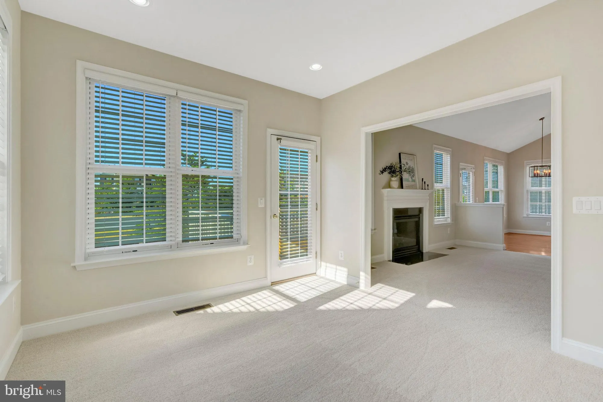 Property Slideshow image 19 of 61 | 6900 tred avon pl, Gainesville, VA, 20155