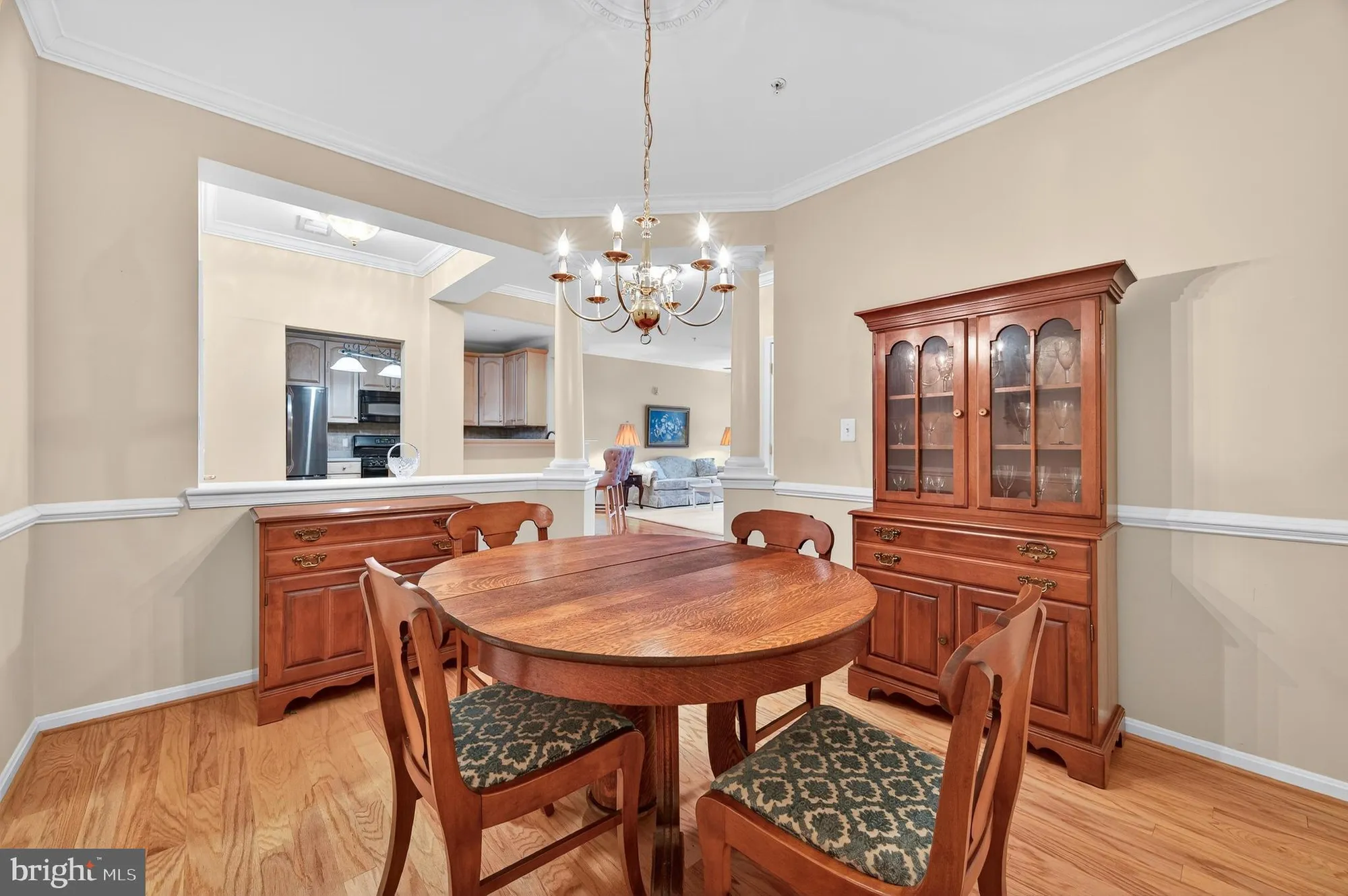 Property Slideshow image 14 of 41 | 20745 royal palace sq unit 207, Sterling, VA, 20165