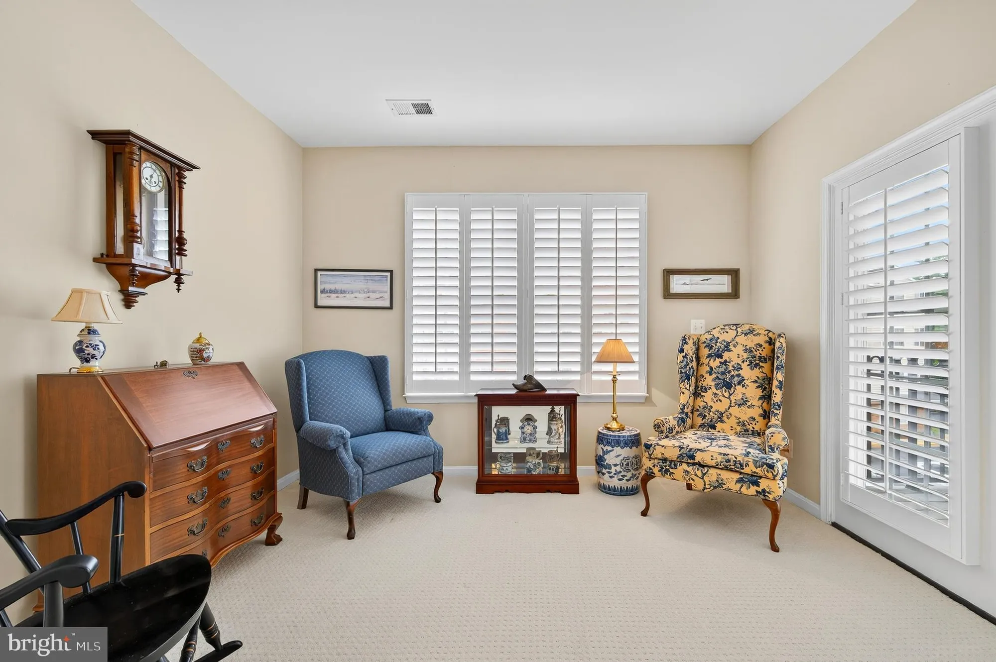 Property Slideshow image 15 of 41 | 20745 royal palace sq unit 207, Sterling, VA, 20165