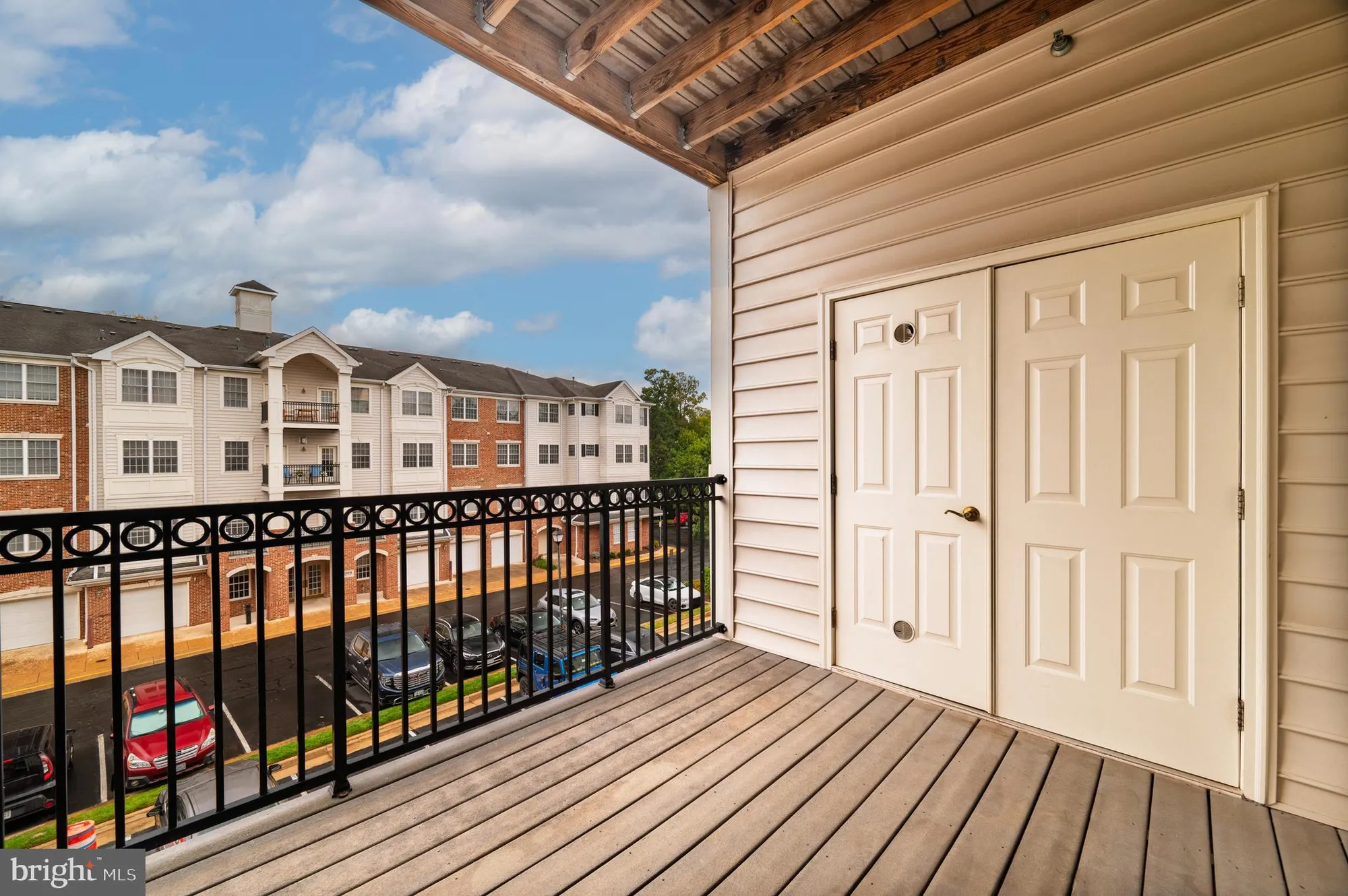 Property Slideshow image 31 of 41 | 20745 royal palace sq unit 207, Sterling, VA, 20165