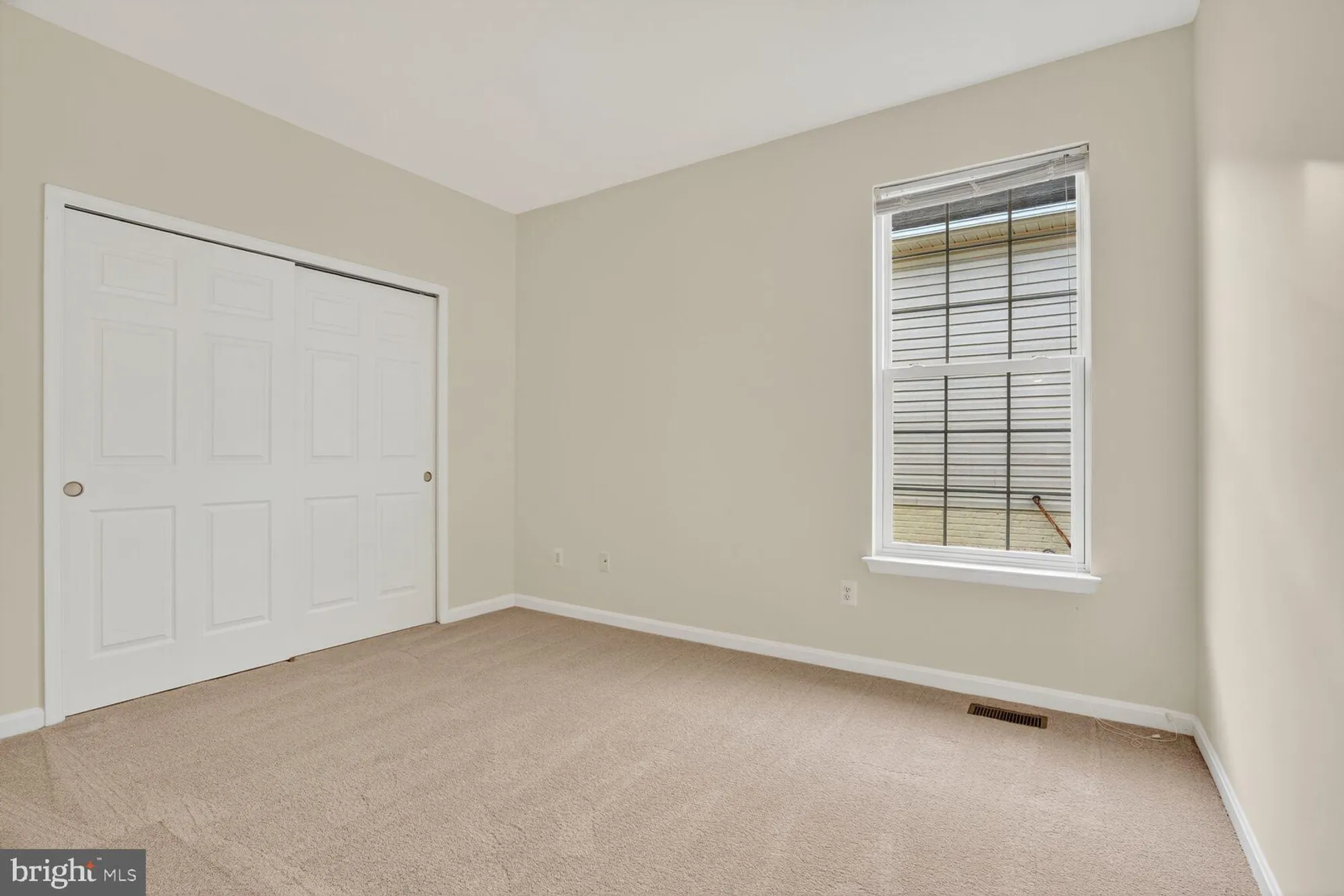 Property Slideshow image 30 of 53 | 3949 solstice ln, Dumfries, VA, 22025