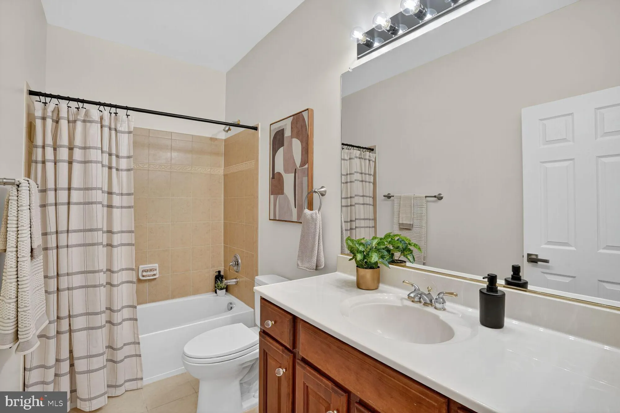 Property Slideshow image 29 of 53 | 3949 solstice ln, Dumfries, VA, 22025