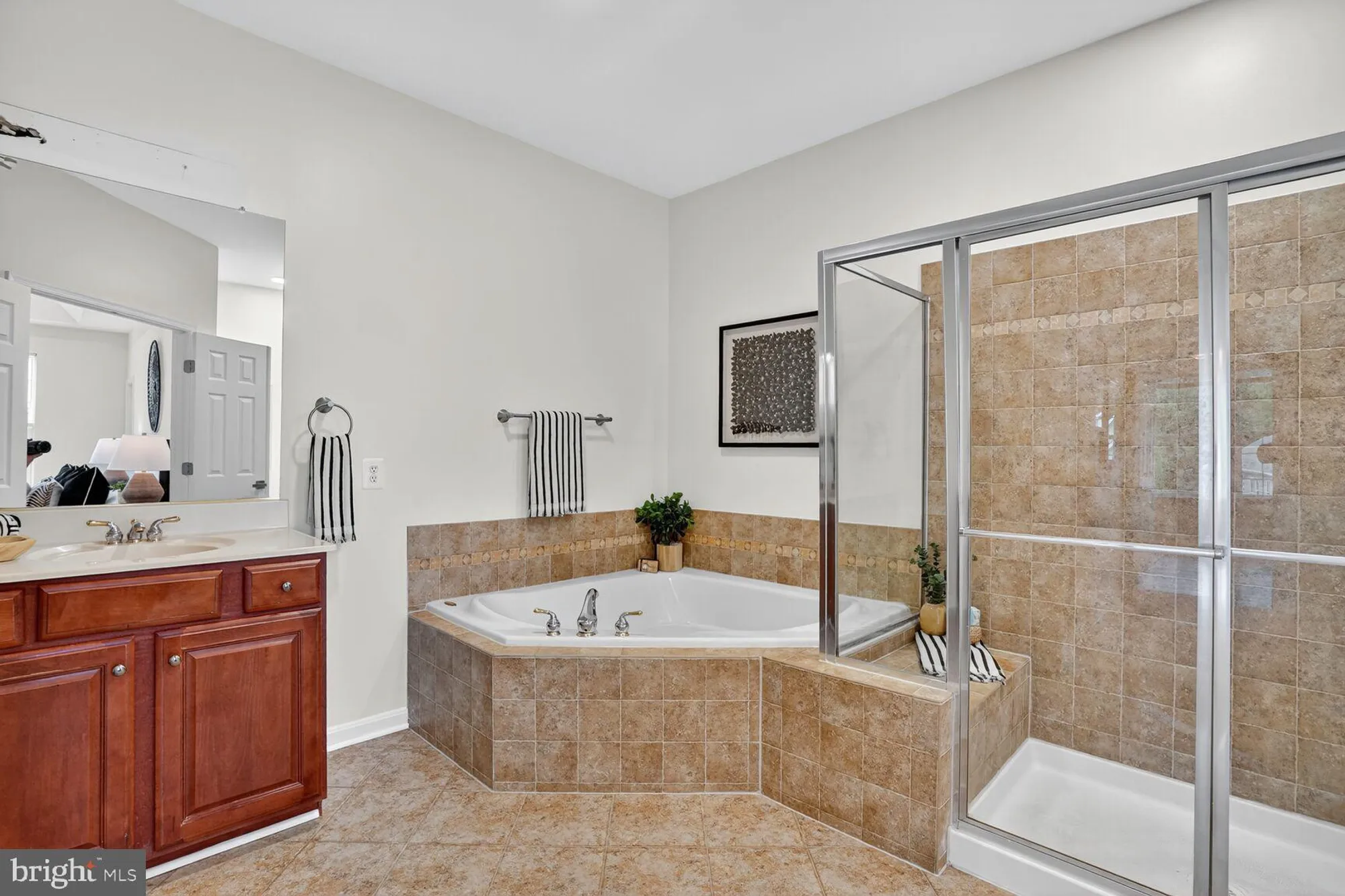 Property Slideshow image 24 of 53 | 3949 solstice ln, Dumfries, VA, 22025