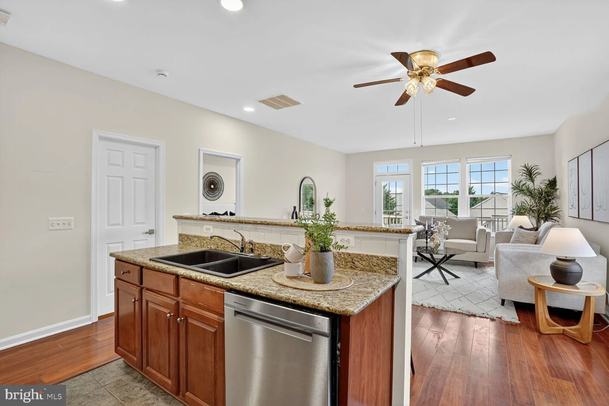 Property Slideshow image 15 of 53 | 3949 solstice ln, Dumfries, VA, 22025