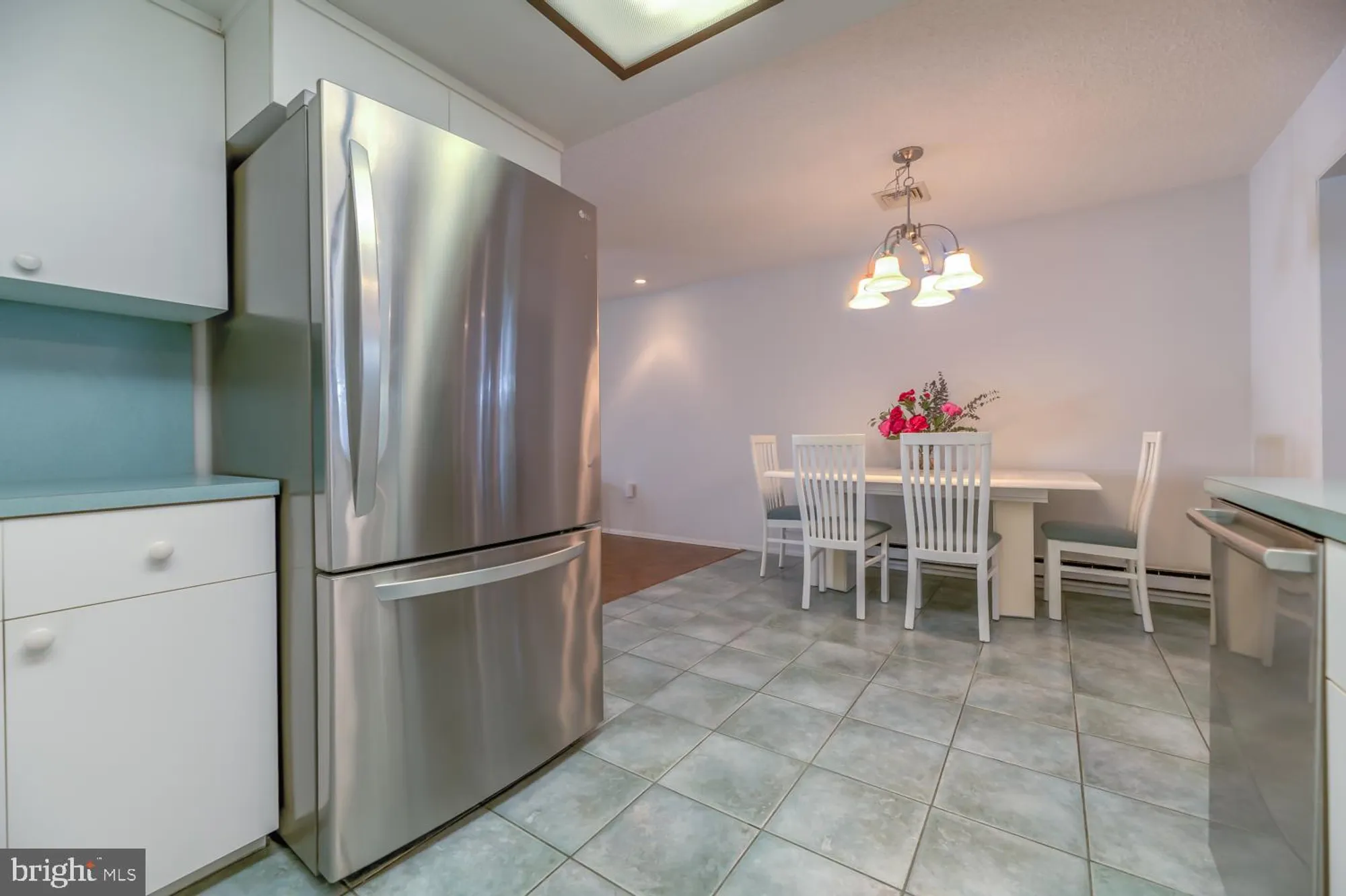 Property Slideshow image 10 of 29 | 301 yardley dr a, Monroe Township, NJ, 08831