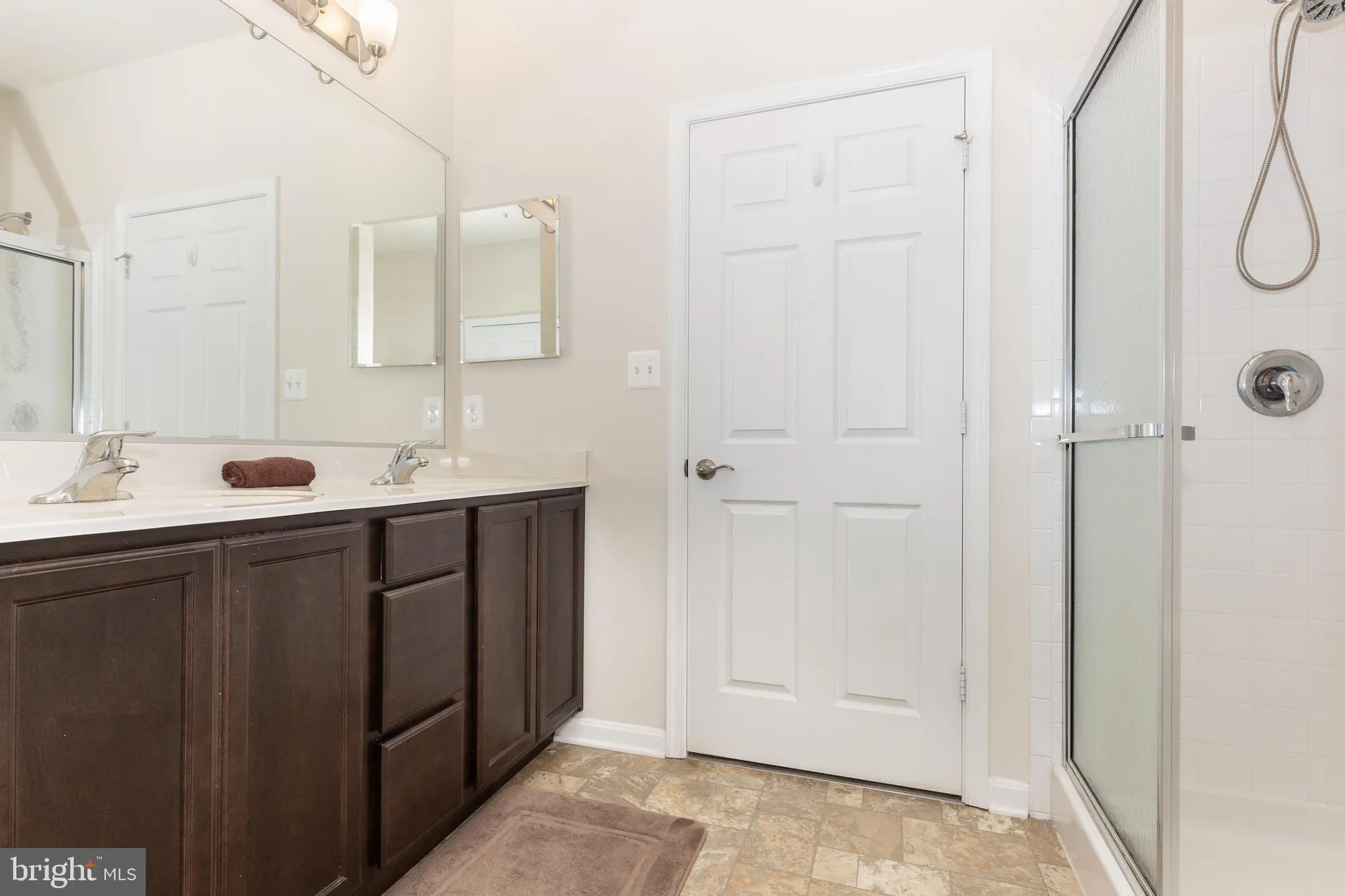 Property Slideshow image 22 of 49 | 2910 union square rd # 34, New Windsor, MD, 21776