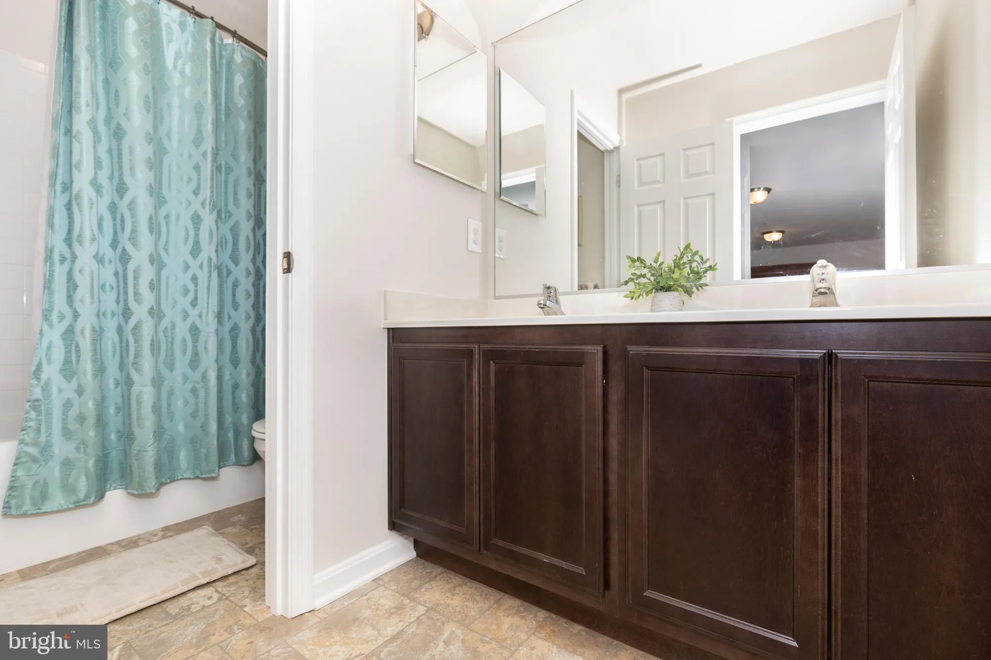 Property Slideshow image 35 of 49 | 2910 union square rd # 34, New Windsor, MD, 21776