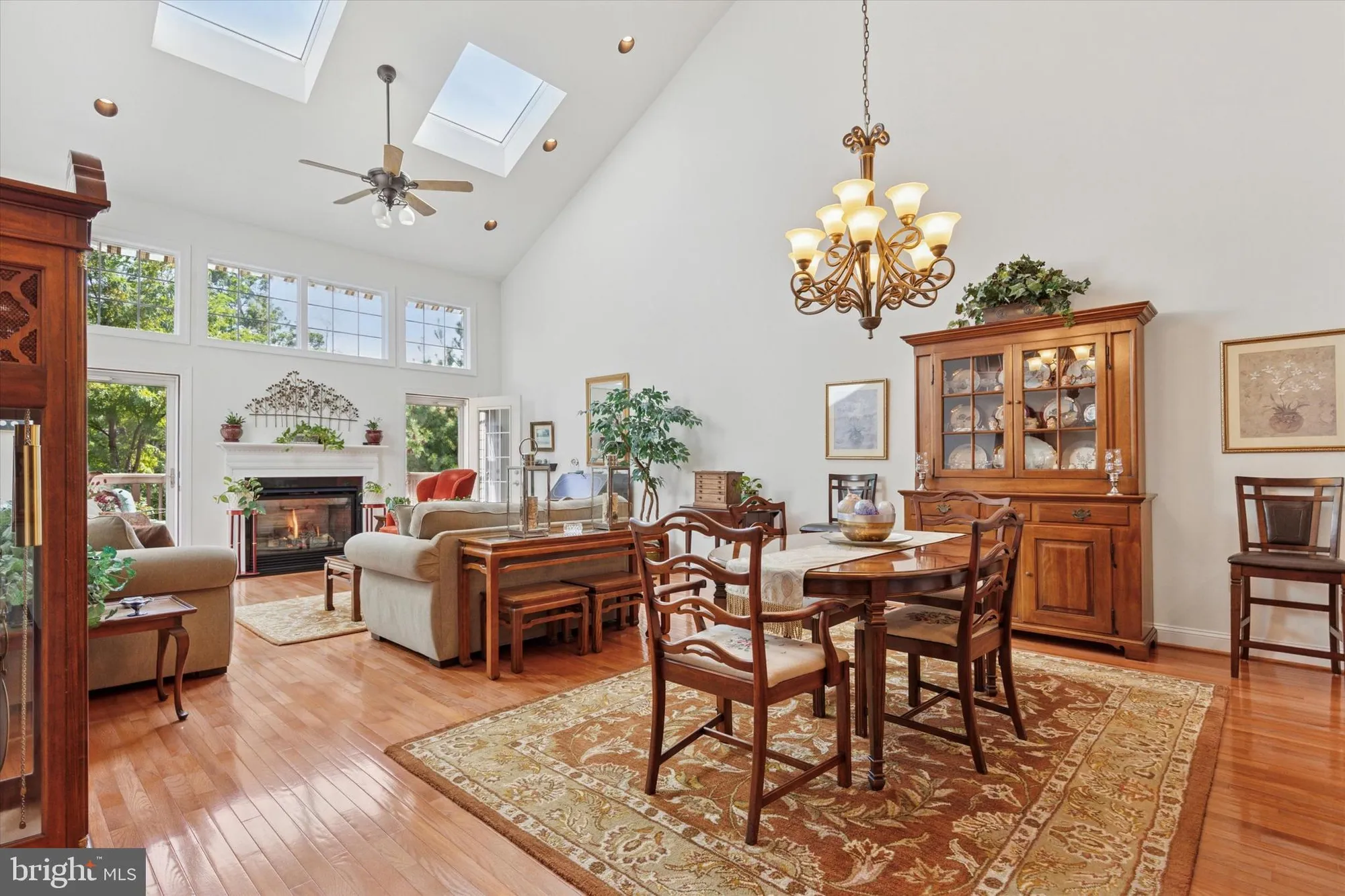 Property Slideshow image 7 of 55 | 107 caspian ln, Norristown, PA, 19403