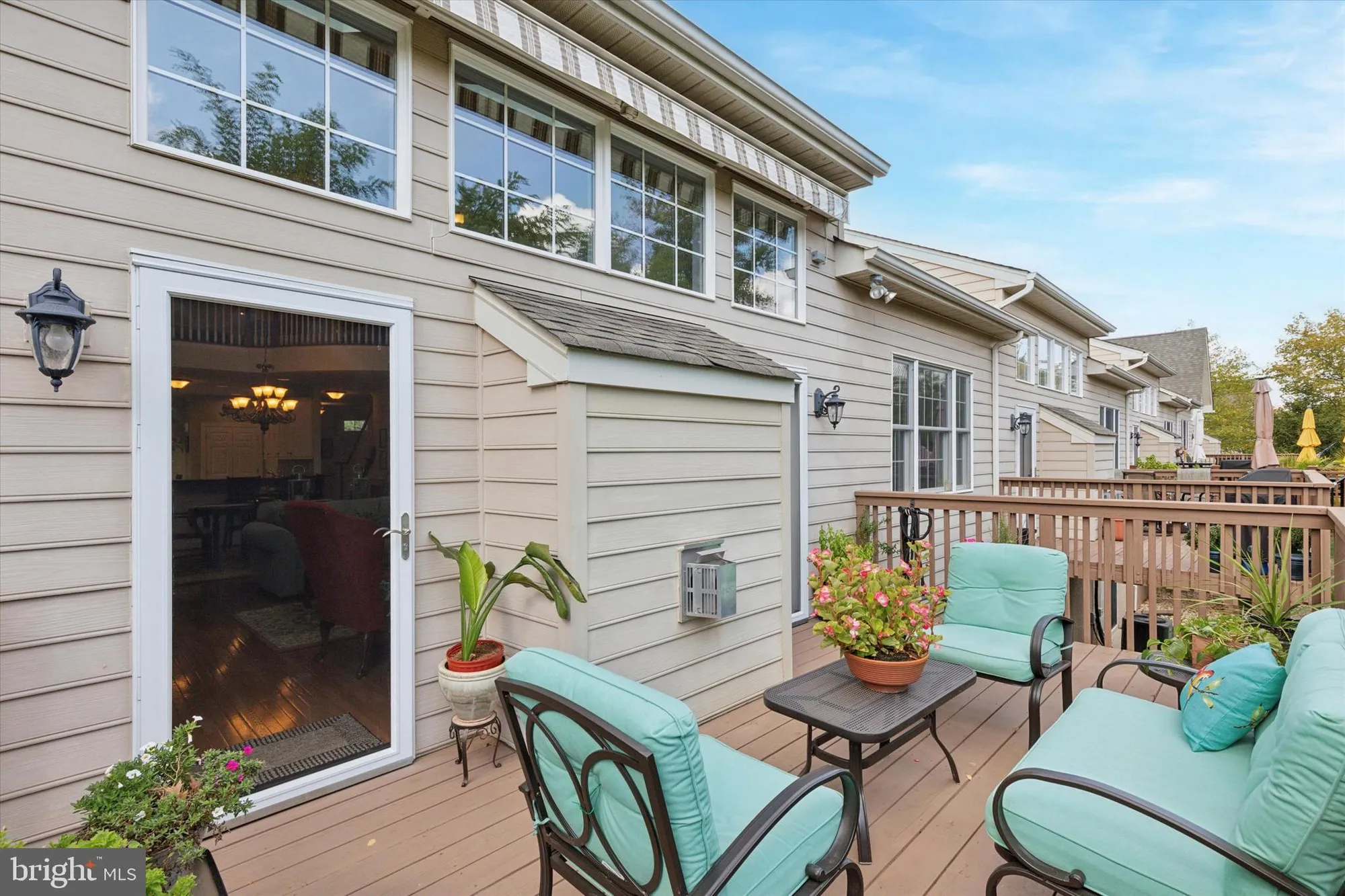 Property Slideshow image 22 of 55 | 107 caspian ln, Norristown, PA, 19403