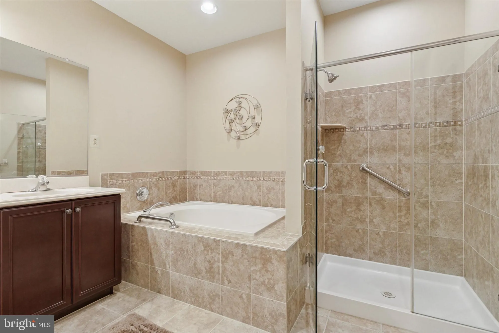 Property Slideshow image 27 of 55 | 107 caspian ln, Norristown, PA, 19403