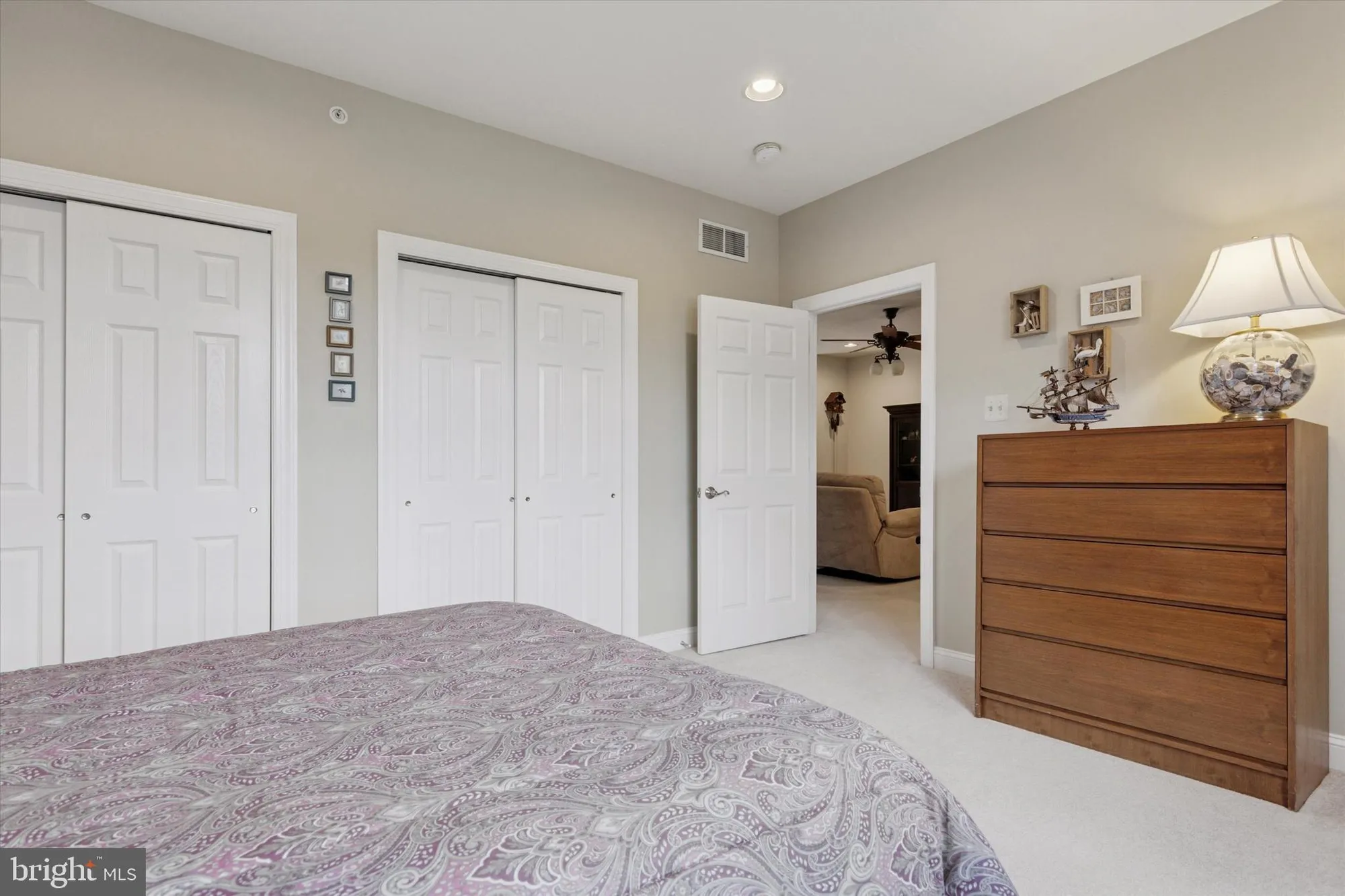 Property Slideshow image 34 of 55 | 107 caspian ln, Norristown, PA, 19403