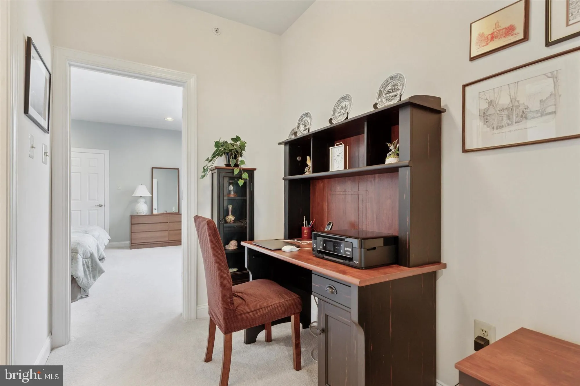 Property Slideshow image 32 of 55 | 107 caspian ln, Norristown, PA, 19403
