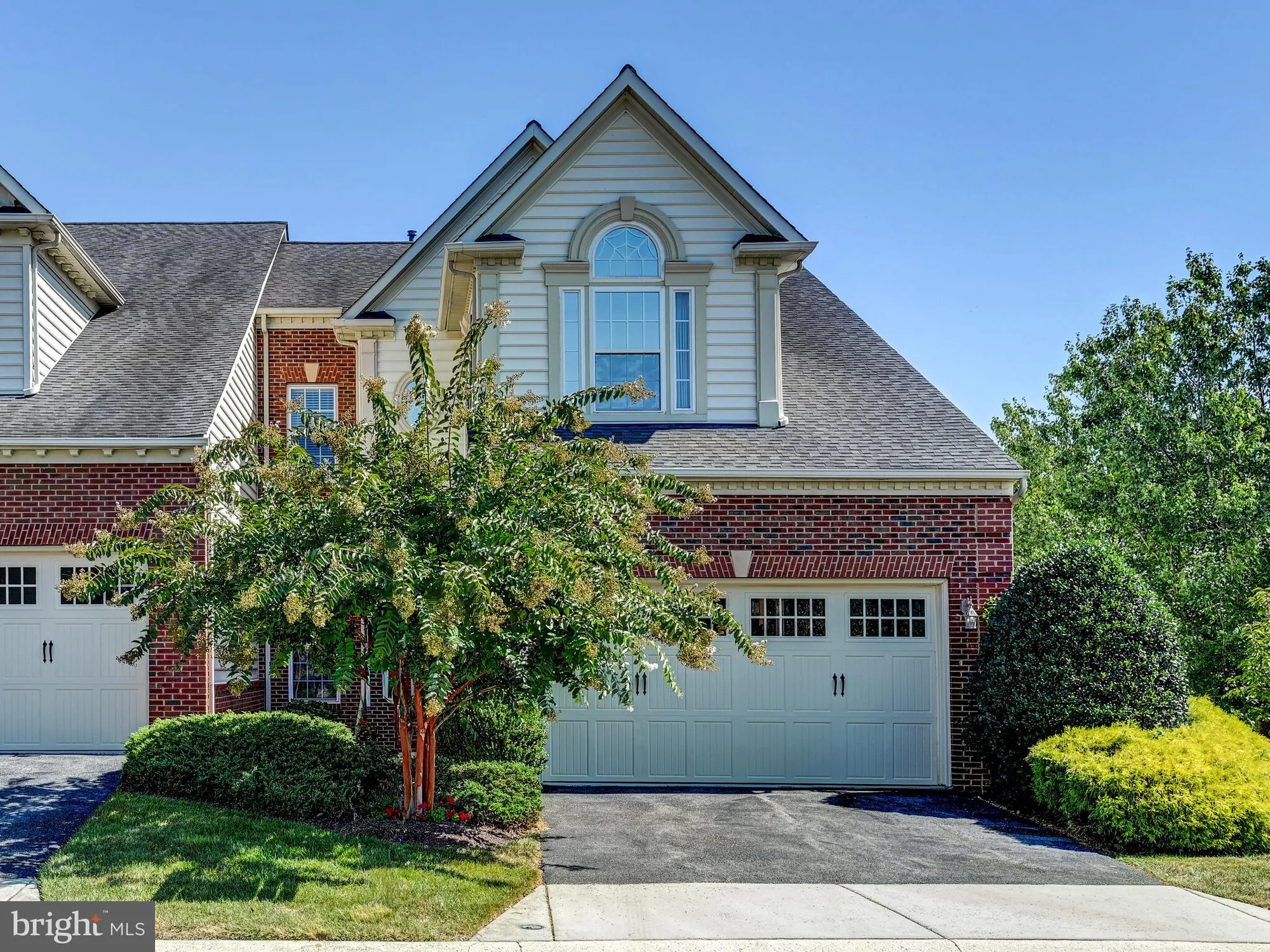 Property Slideshow image 1 of 63 | 11940 hampstead grn 73, Ellicott City, MD, 21042