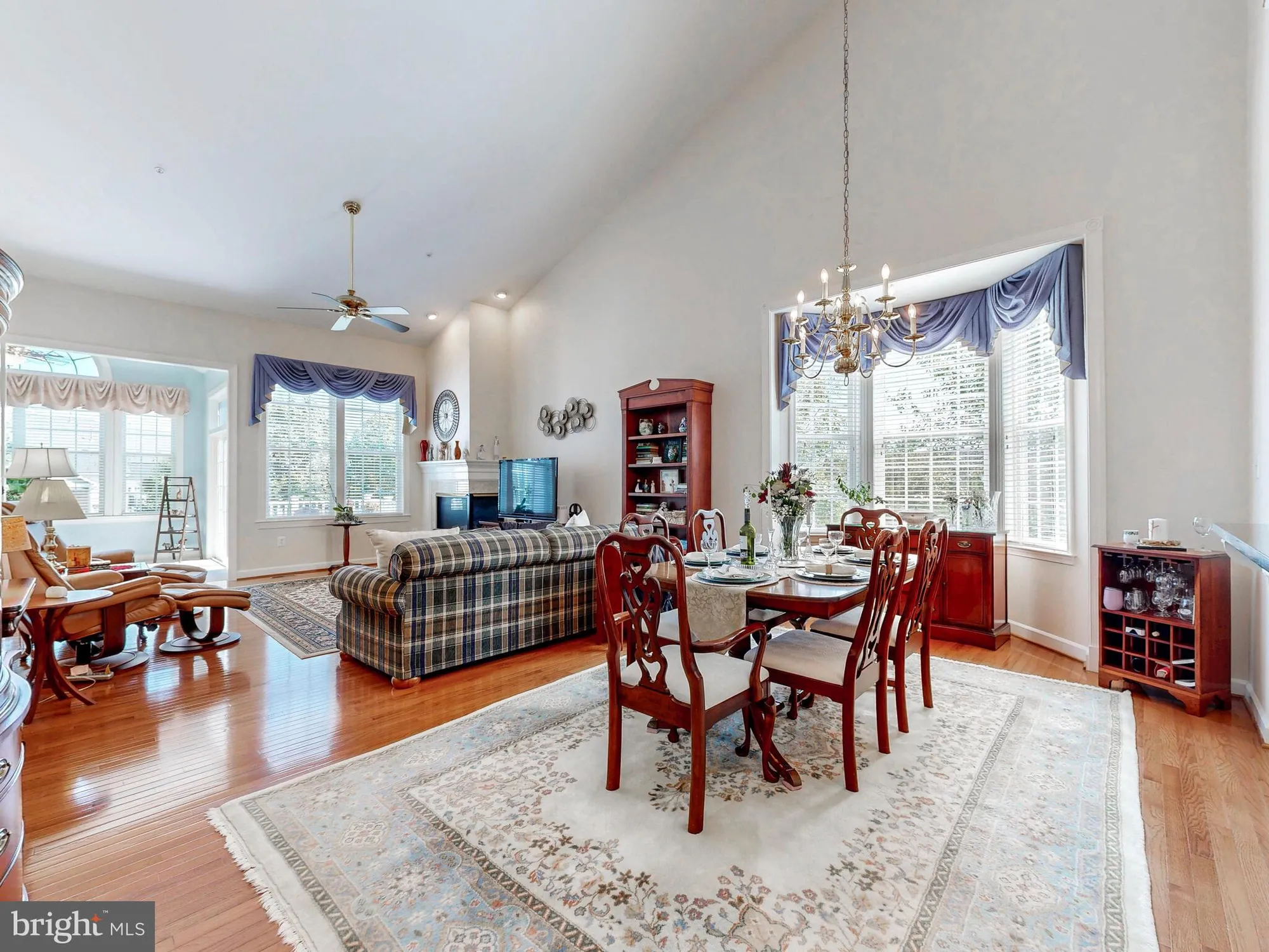 Property Slideshow image 8 of 63 | 11940 hampstead grn 73, Ellicott City, MD, 21042