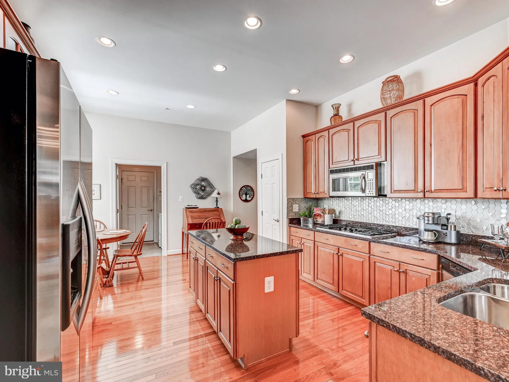 Property Slideshow image 15 of 63 | 11940 hampstead grn 73, Ellicott City, MD, 21042