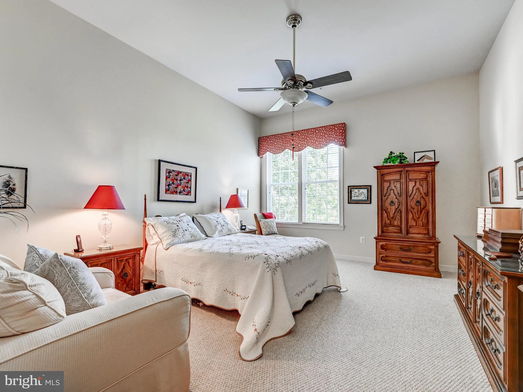 Property Slideshow image 21 of 63 | 11940 hampstead grn 73, Ellicott City, MD, 21042