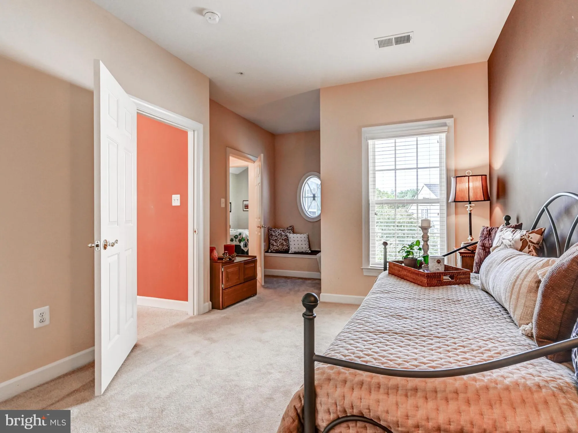 Property Slideshow image 30 of 63 | 11940 hampstead grn 73, Ellicott City, MD, 21042