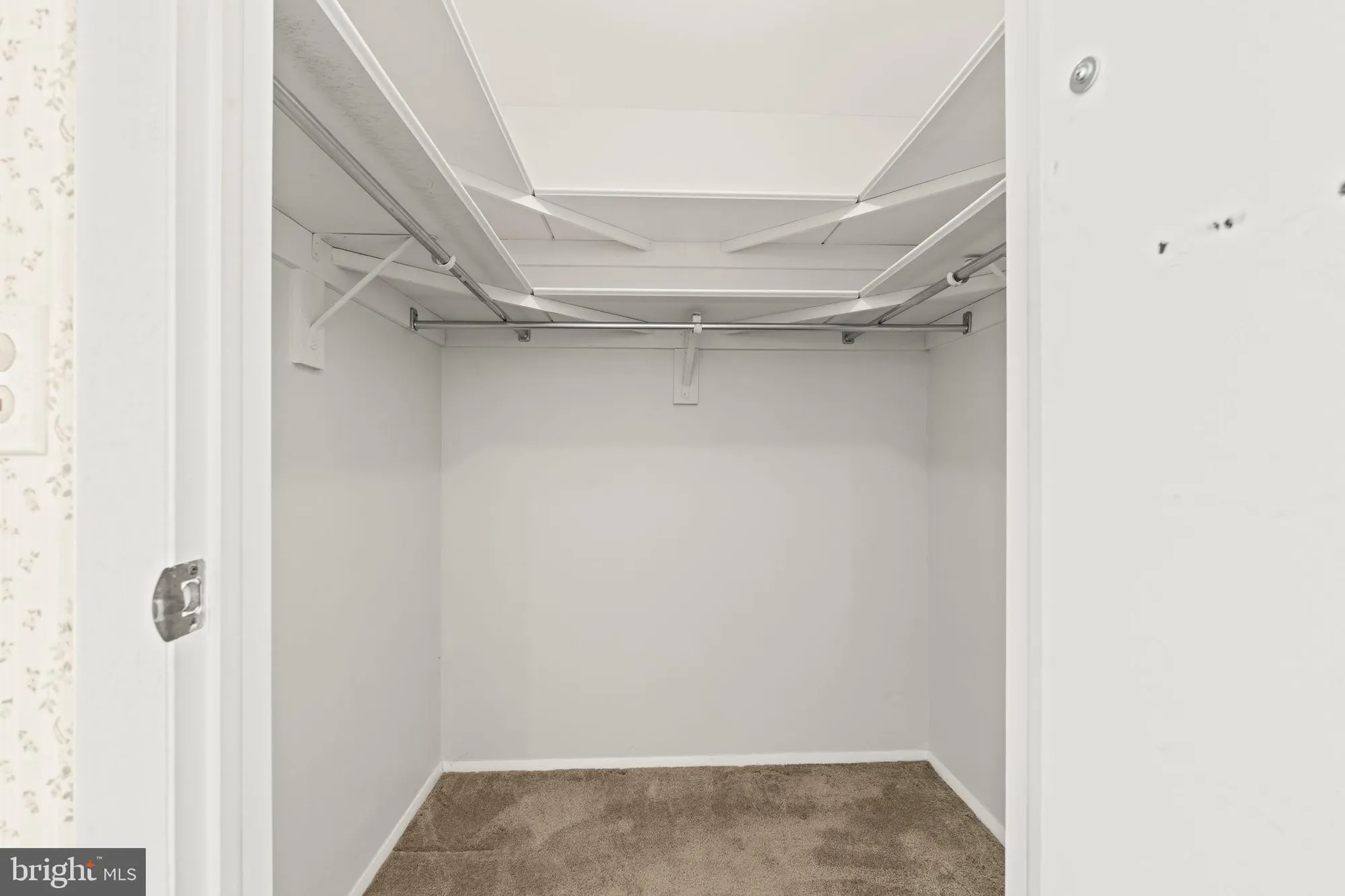 Property Slideshow image 21 of 30 | 33 dunstable rd, Southampton, NJ, 08088