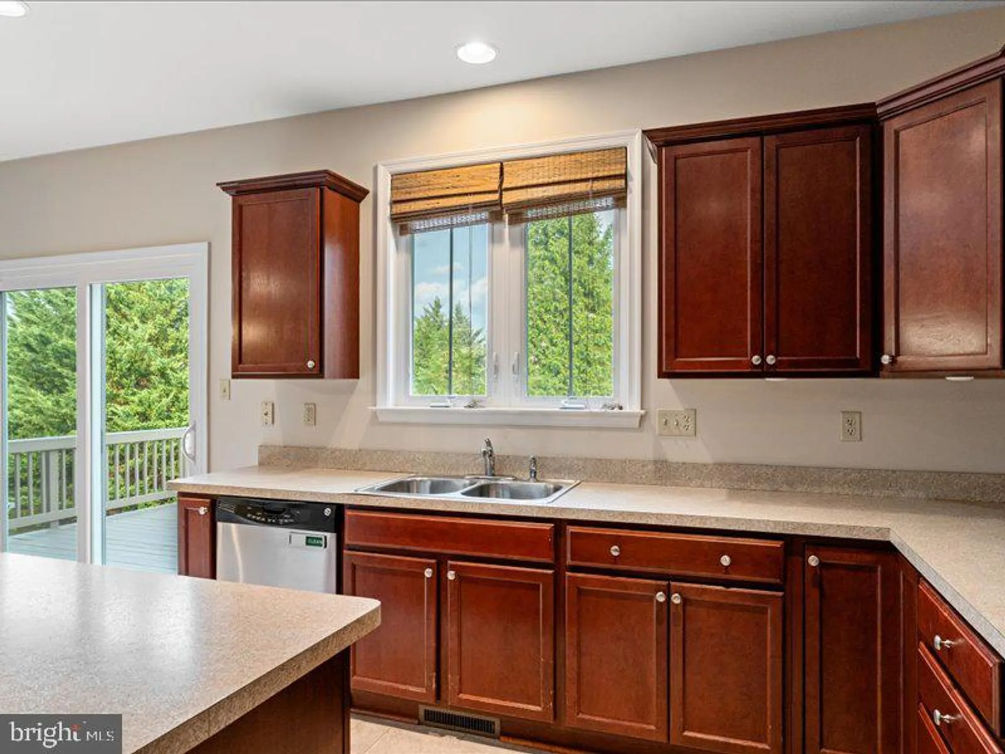 Property Slideshow image 28 of 56 | 118 harvest ridge dr, Winchester, VA, 22601