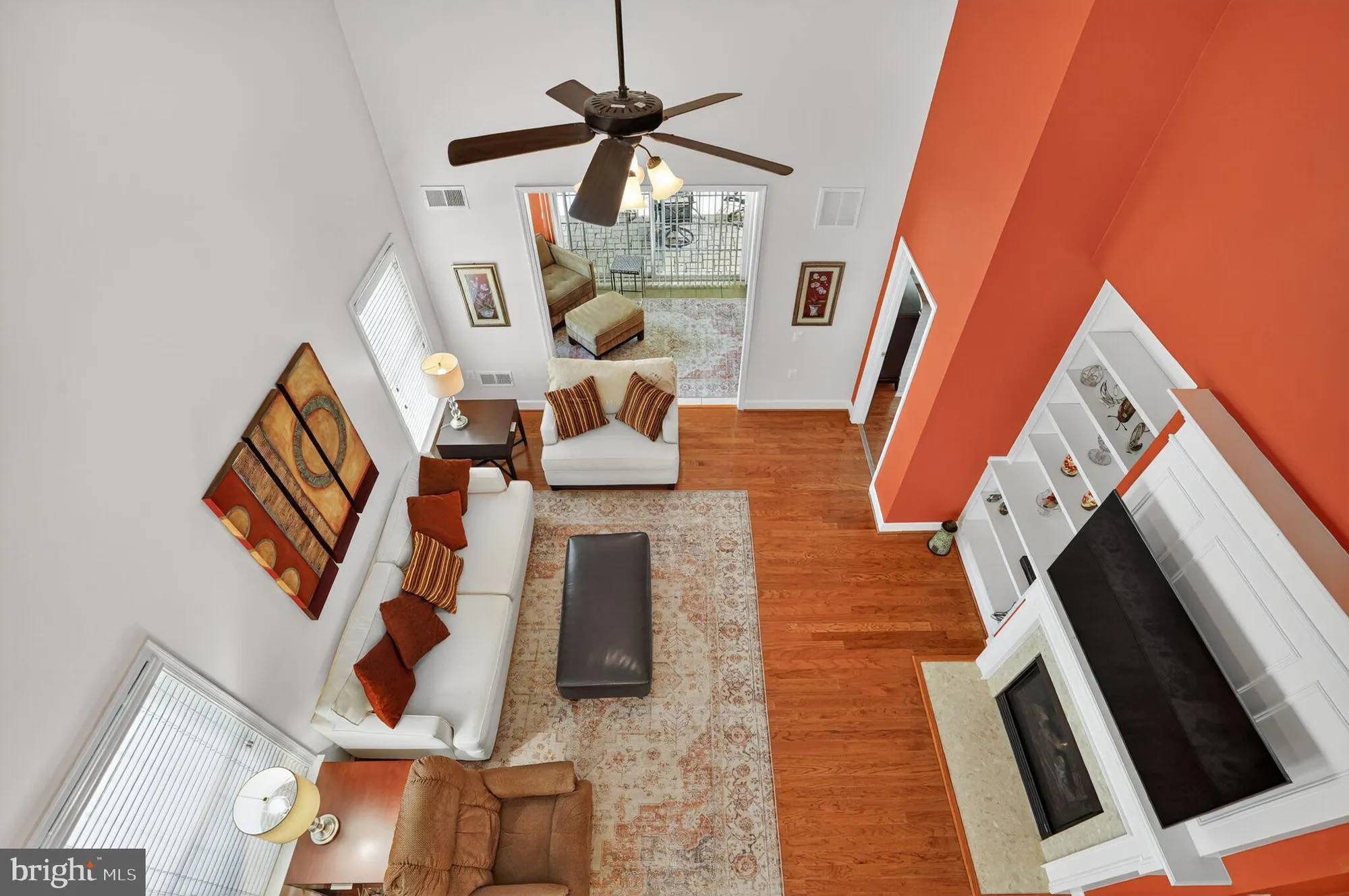 Property Slideshow image 6 of 37 | 20831 adams mill pl, Ashburn, VA, 20147