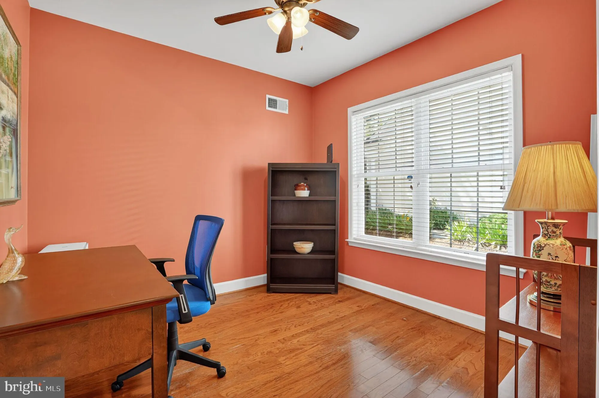 Property Slideshow image 8 of 37 | 20831 adams mill pl, Ashburn, VA, 20147