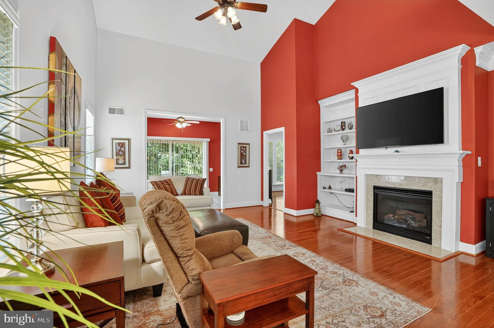 Property Slideshow image 15 of 37 | 20831 adams mill pl, Ashburn, VA, 20147