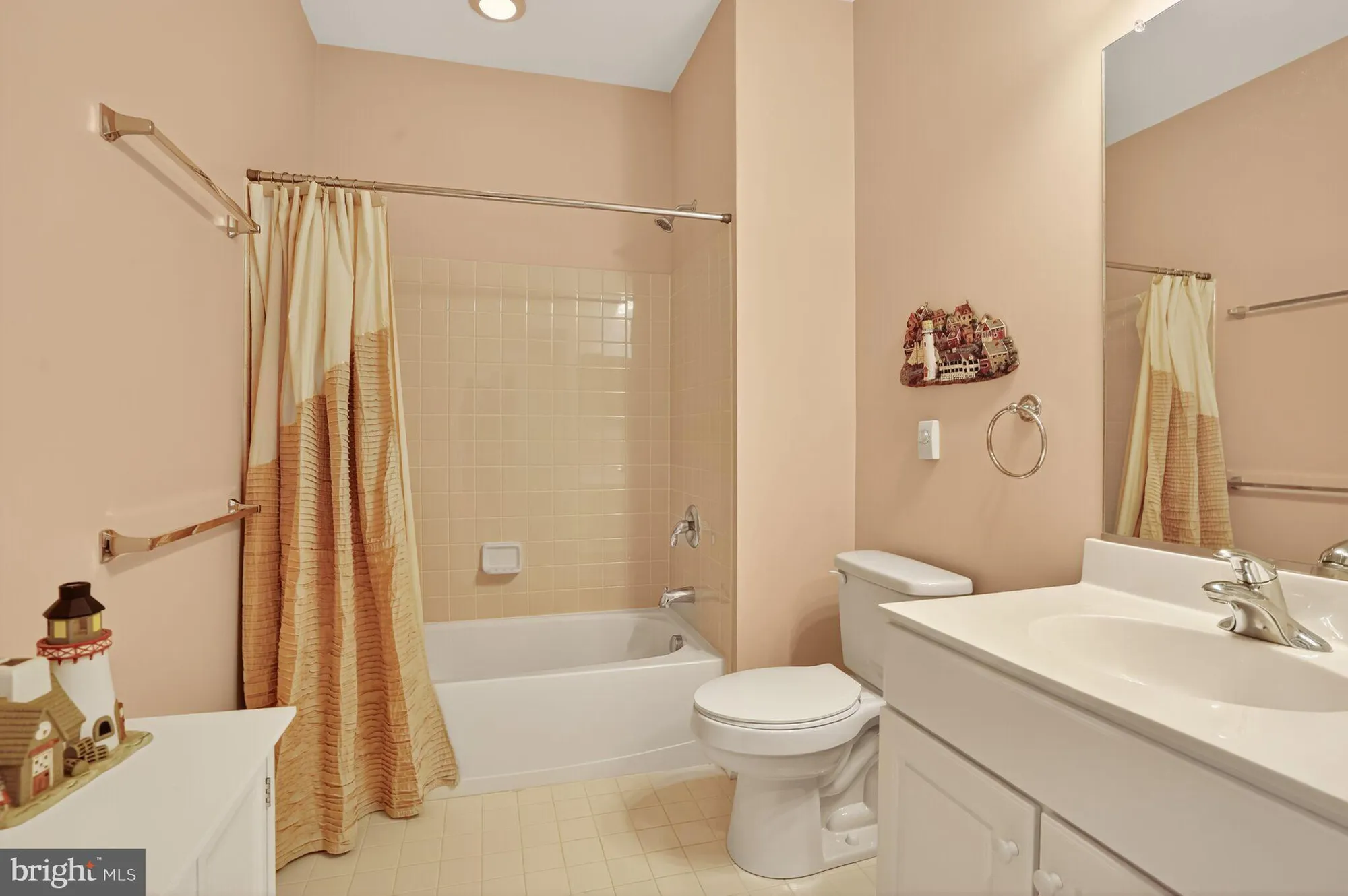 Property Slideshow image 26 of 37 | 20831 adams mill pl, Ashburn, VA, 20147