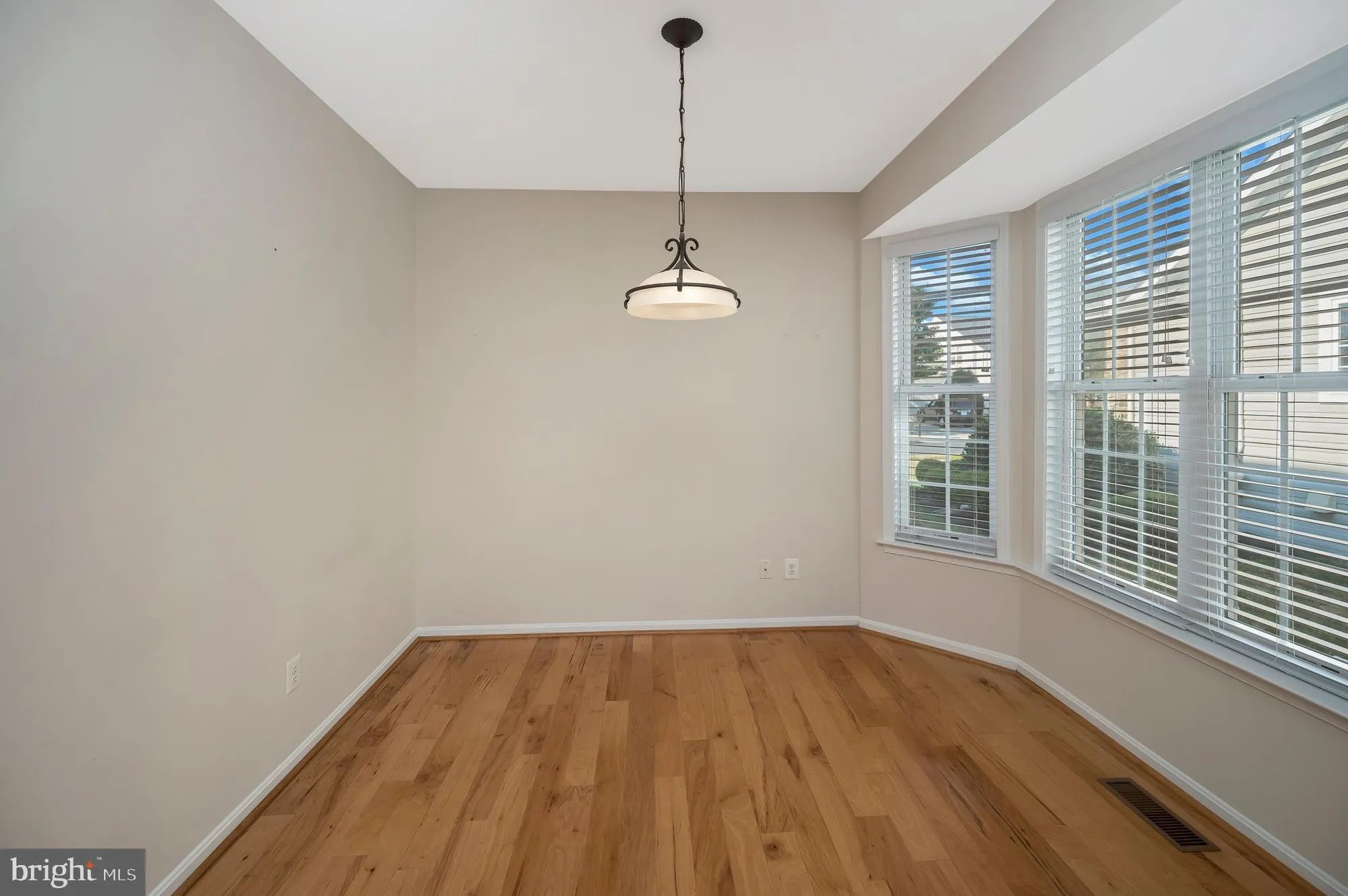 Property Slideshow image 25 of 78 | 5105 sewells pointe dr, Fredericksburg, VA, 22407