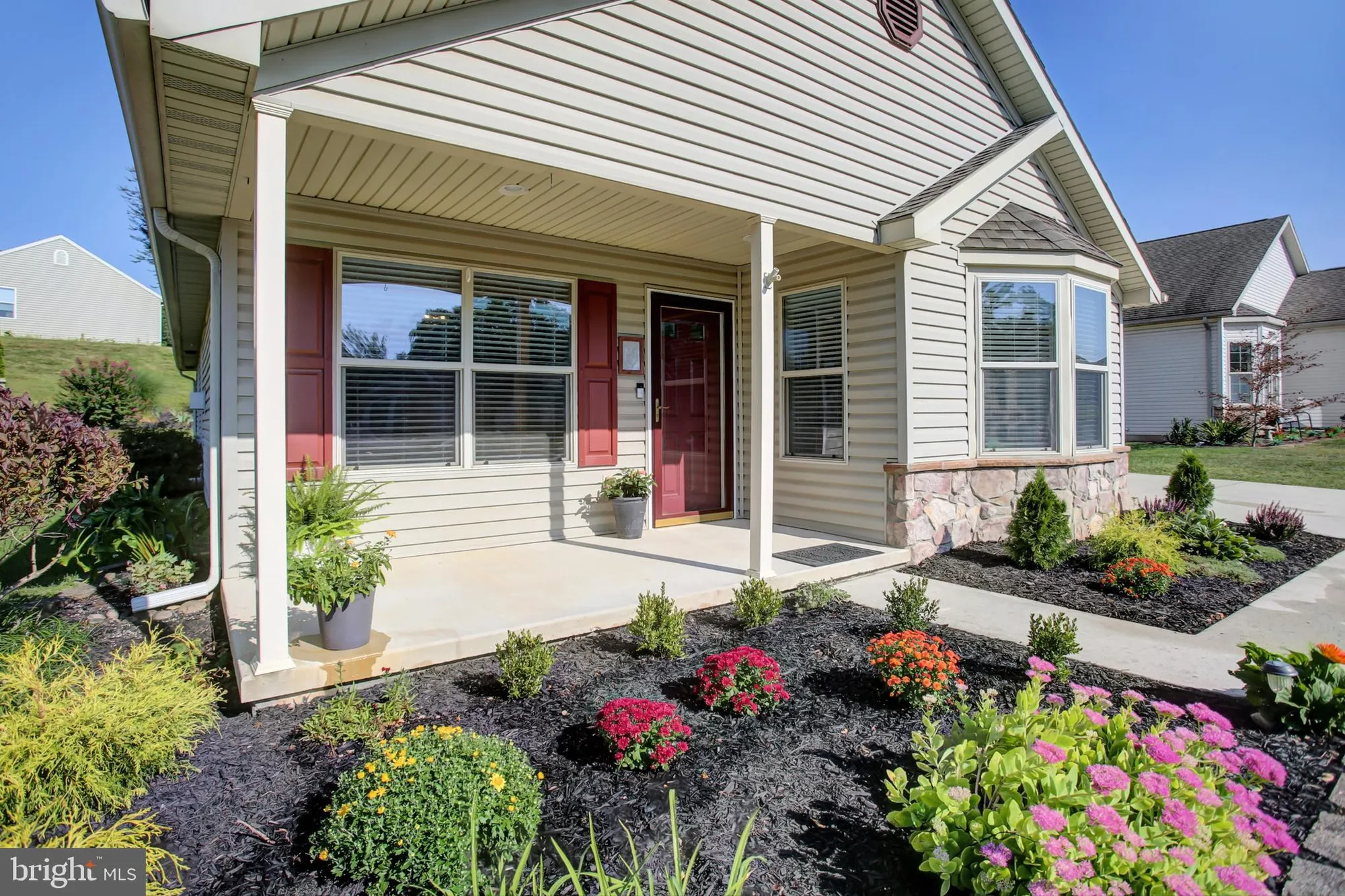 Property Slideshow image 7 of 52 | 81 lantern ln, Shippensburg, PA, 17257