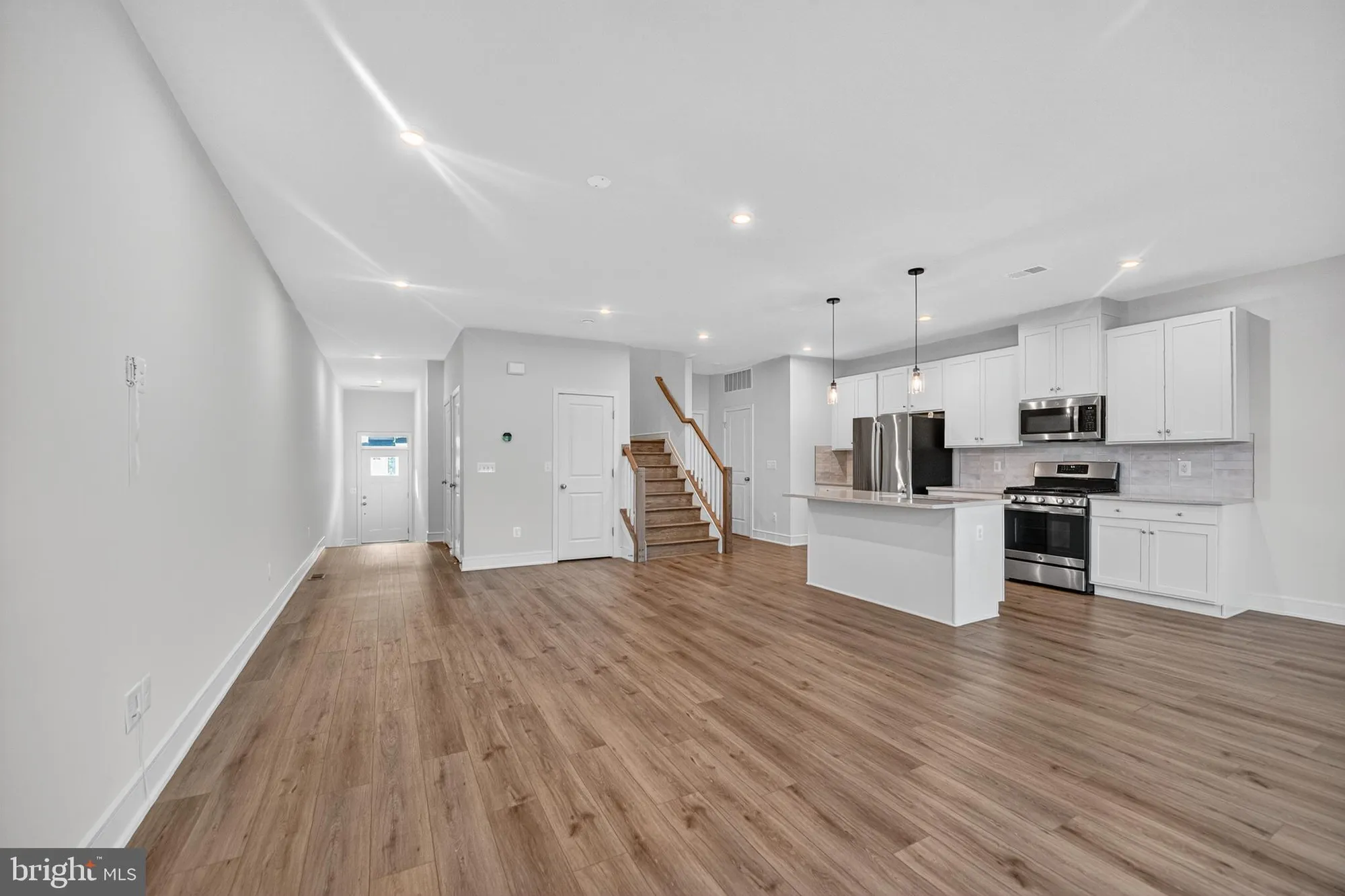 Property Slideshow image 10 of 32 | 153 leather flower dr, Lake Frederick, VA, 22630