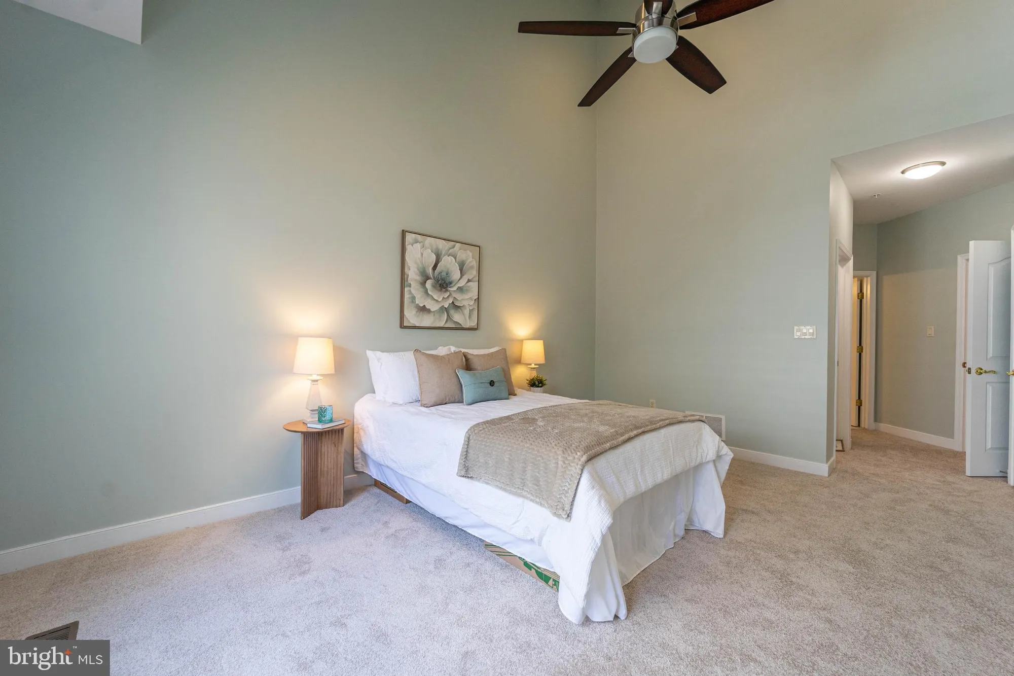 Property Slideshow image 22 of 51 | 8879 warm granite dr # 27, Columbia, MD, 21045