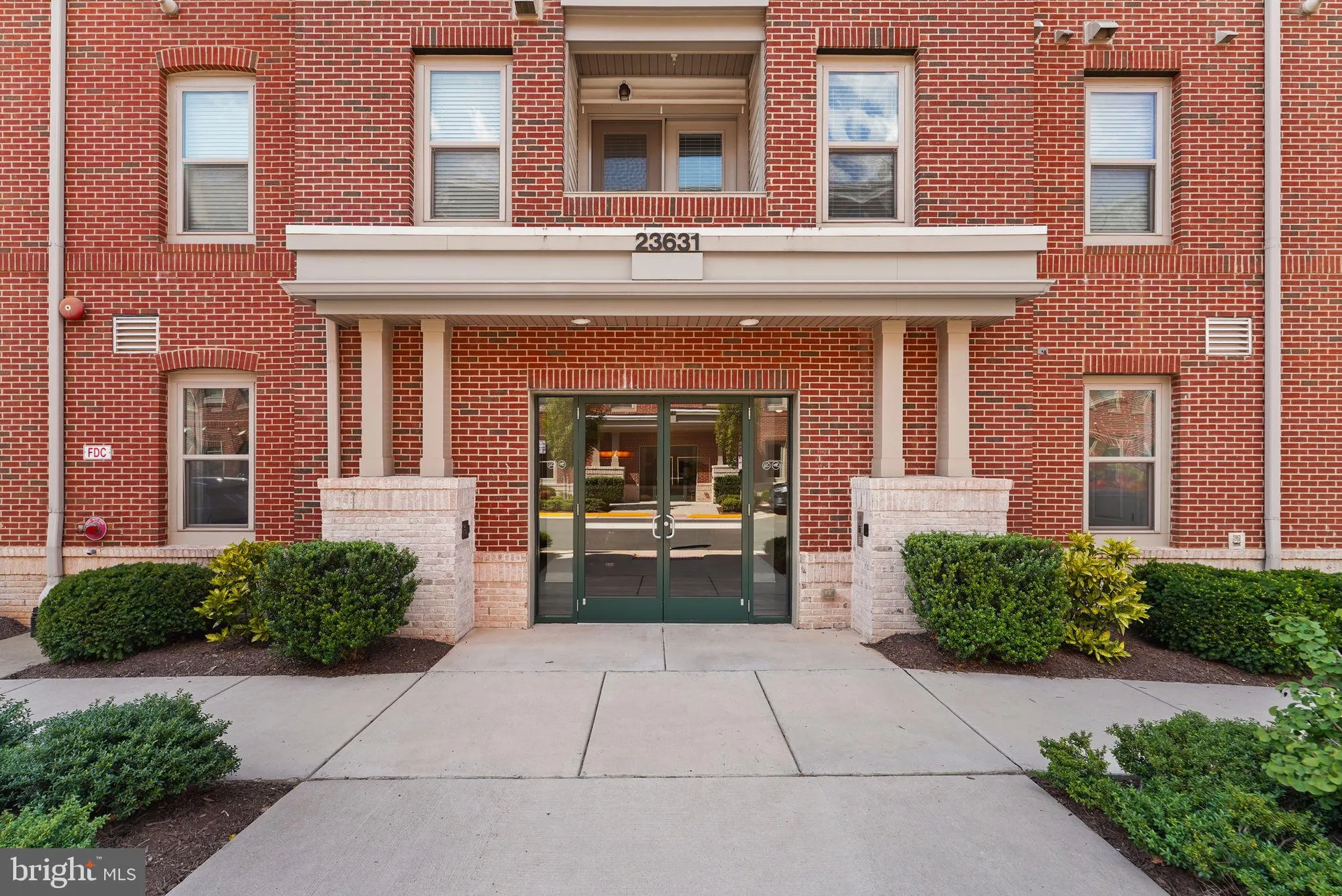 Property Slideshow image 1 of 30 | 23631 havelock walk ter 318, Ashburn, VA, 20148